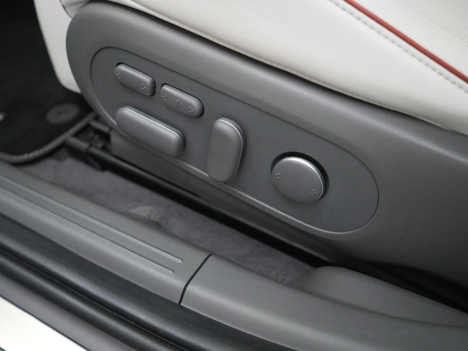 Hyundai-IONIQ 5-image-34