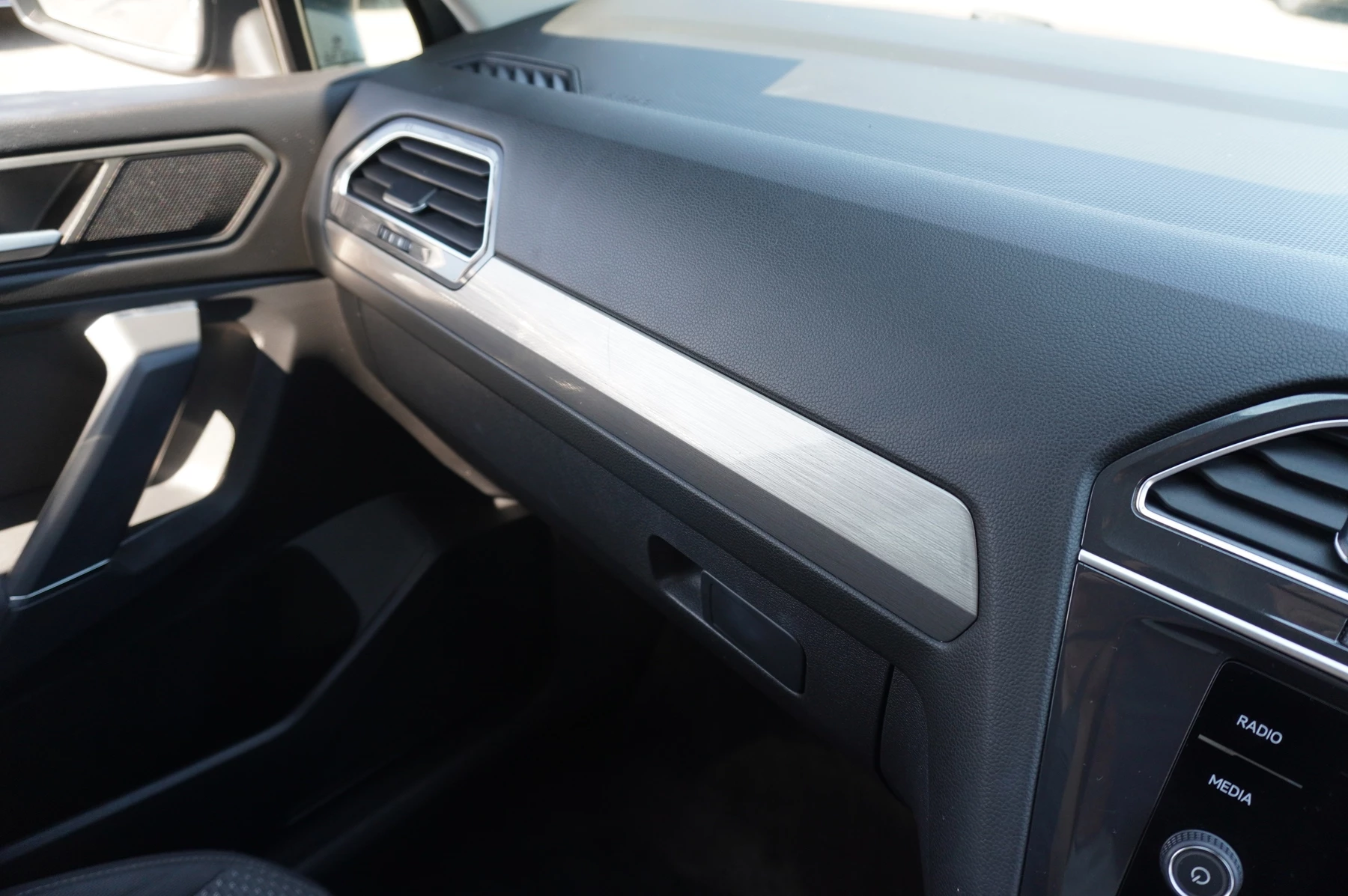 Volkswagen-Tiguan Allspace-image-36