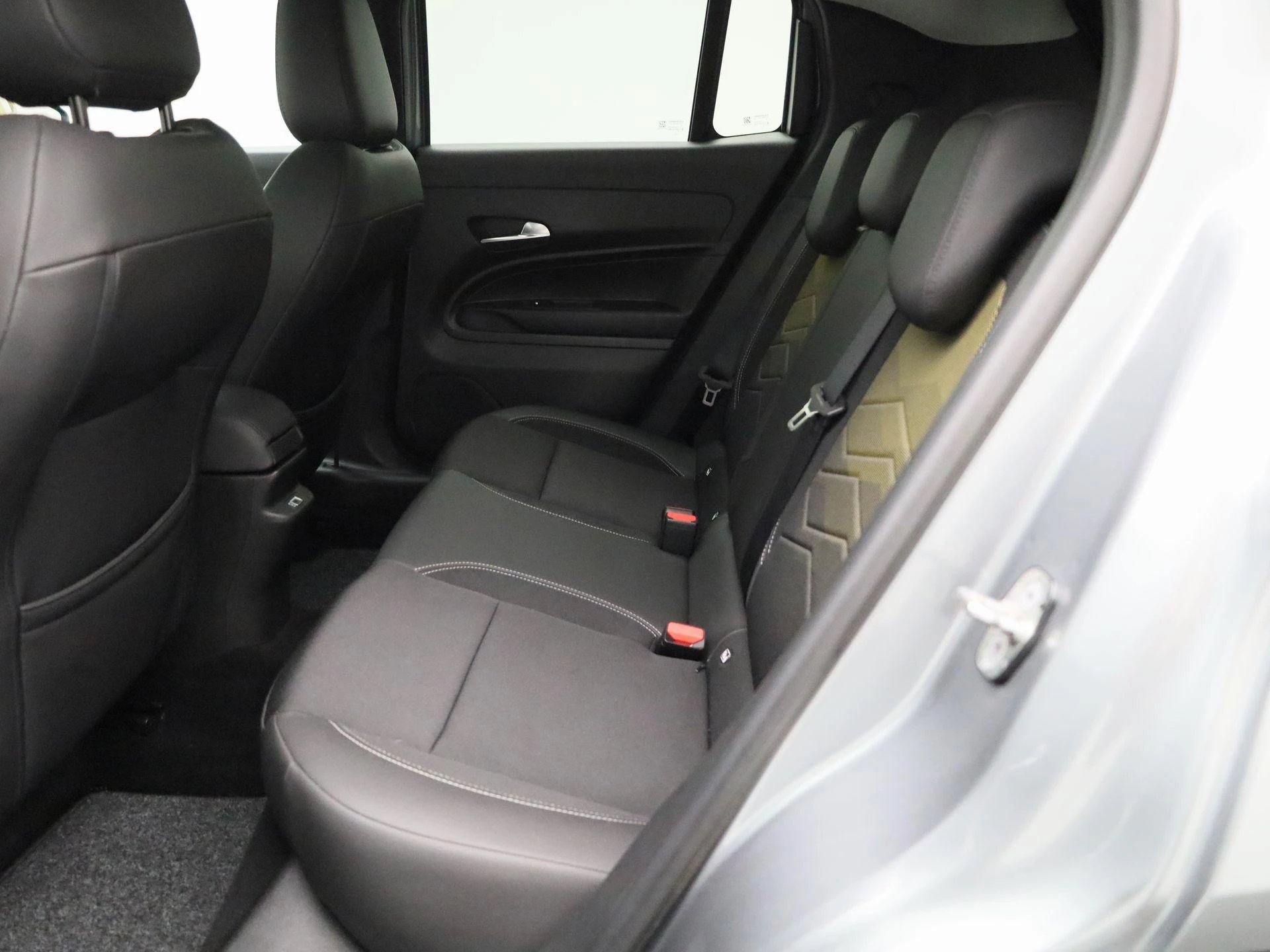 Jeep-Avenger-image-8