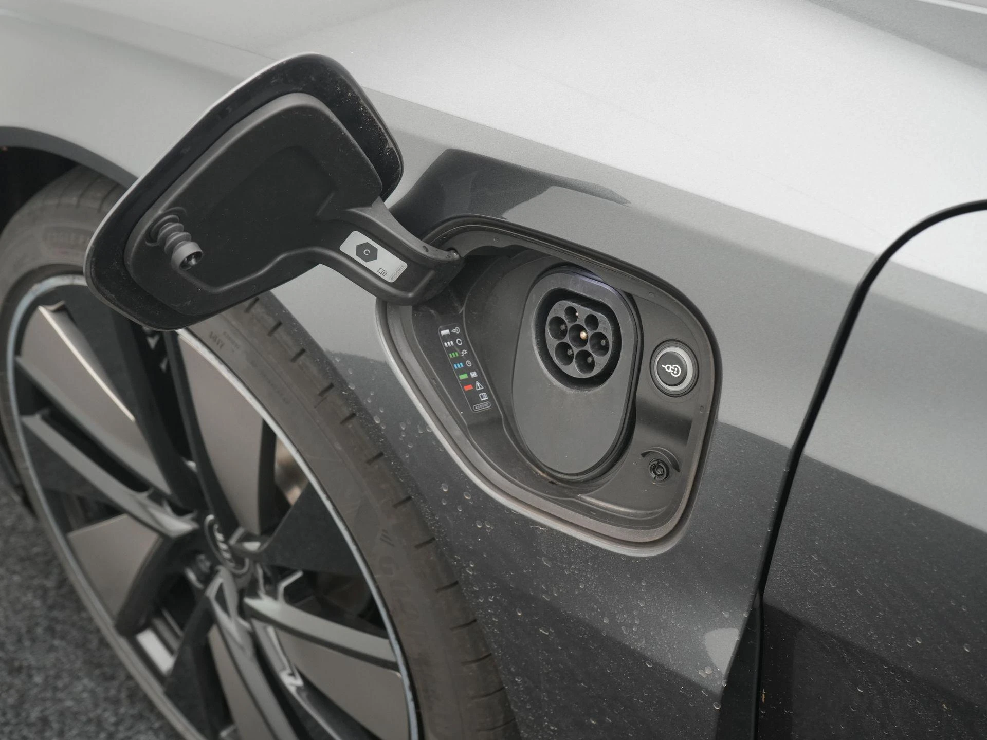 Audi-e-tron GT-image-55