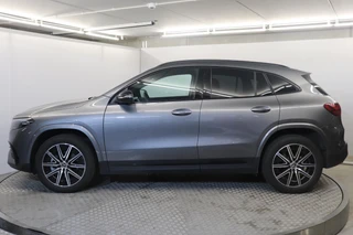 Mercedes-Benz EQA EQA 250+ Star Edition