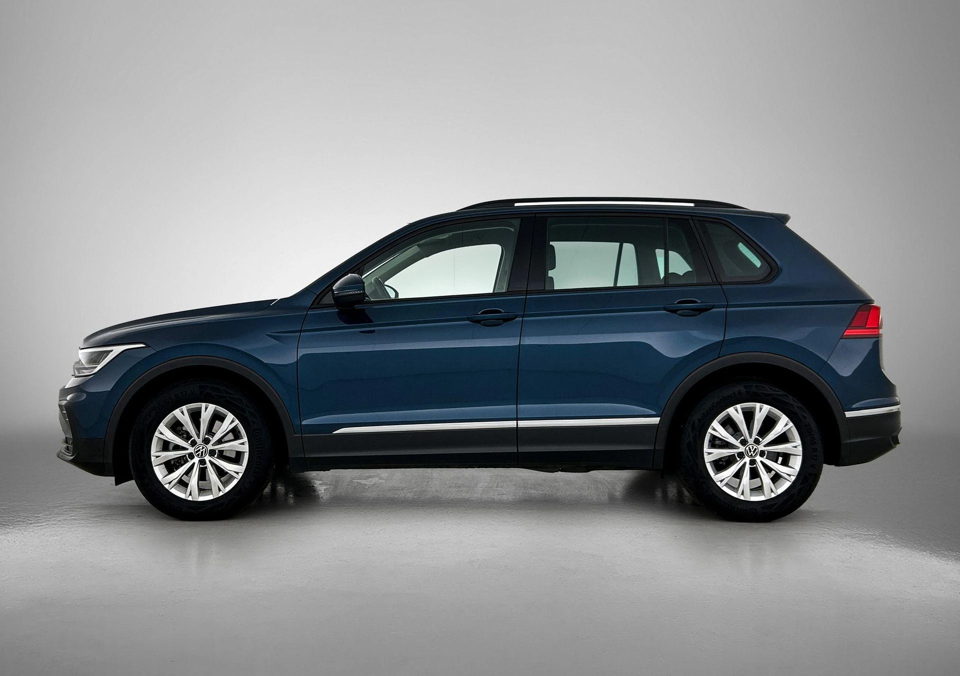 Volkswagen-Tiguan-image-1