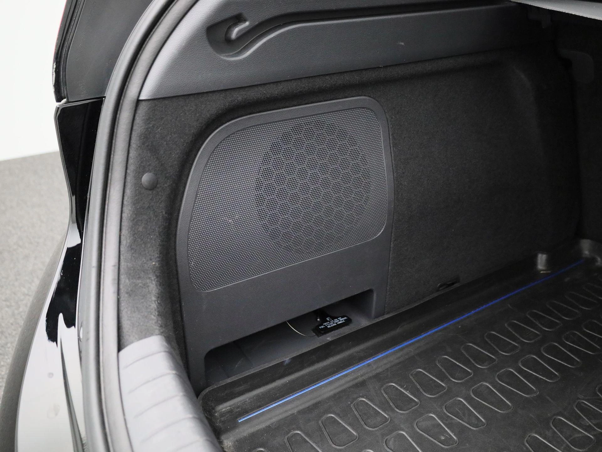 Hyundai-IONIQ-image-11