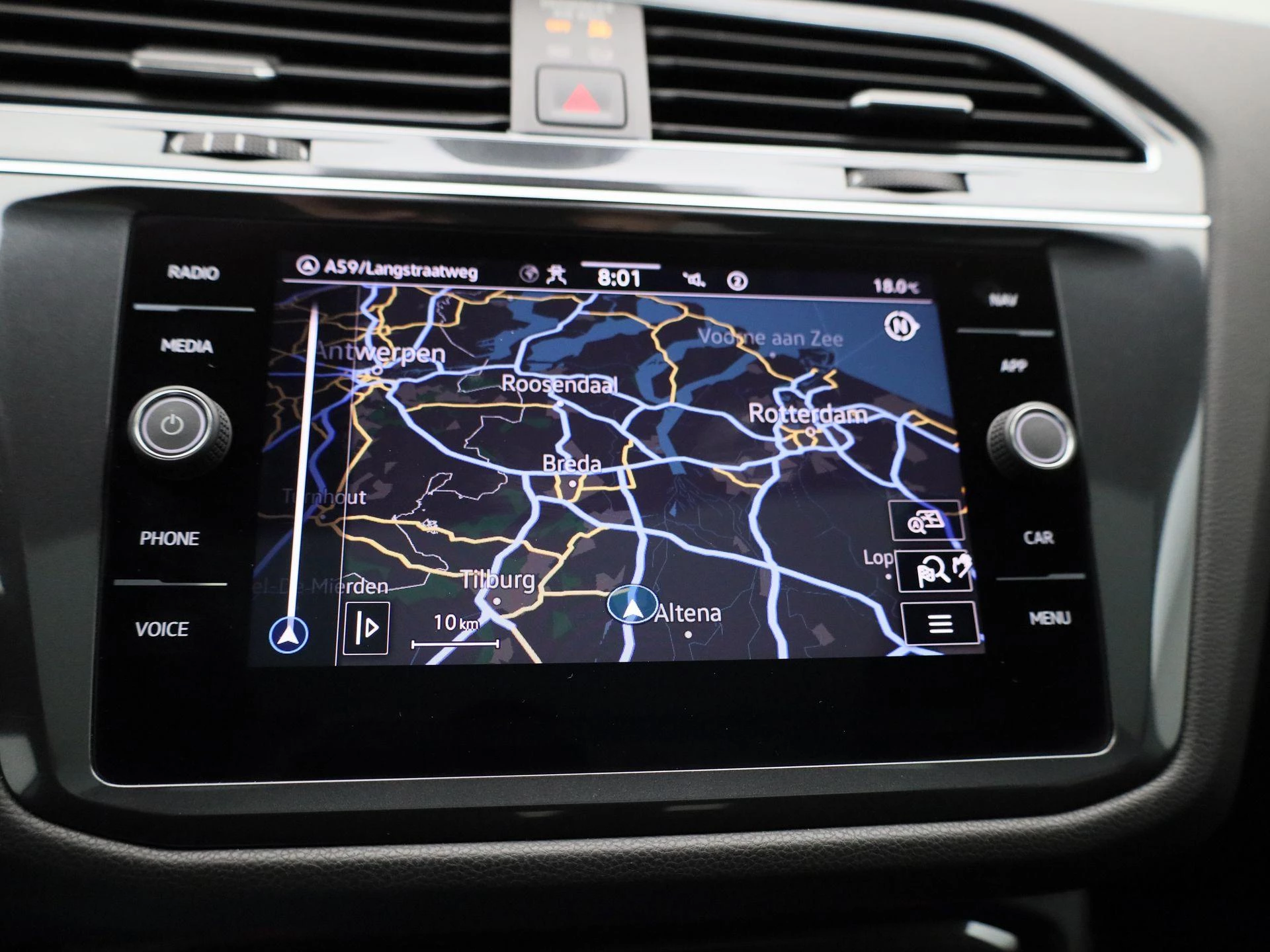 Volkswagen-Tiguan Allspace-image-18