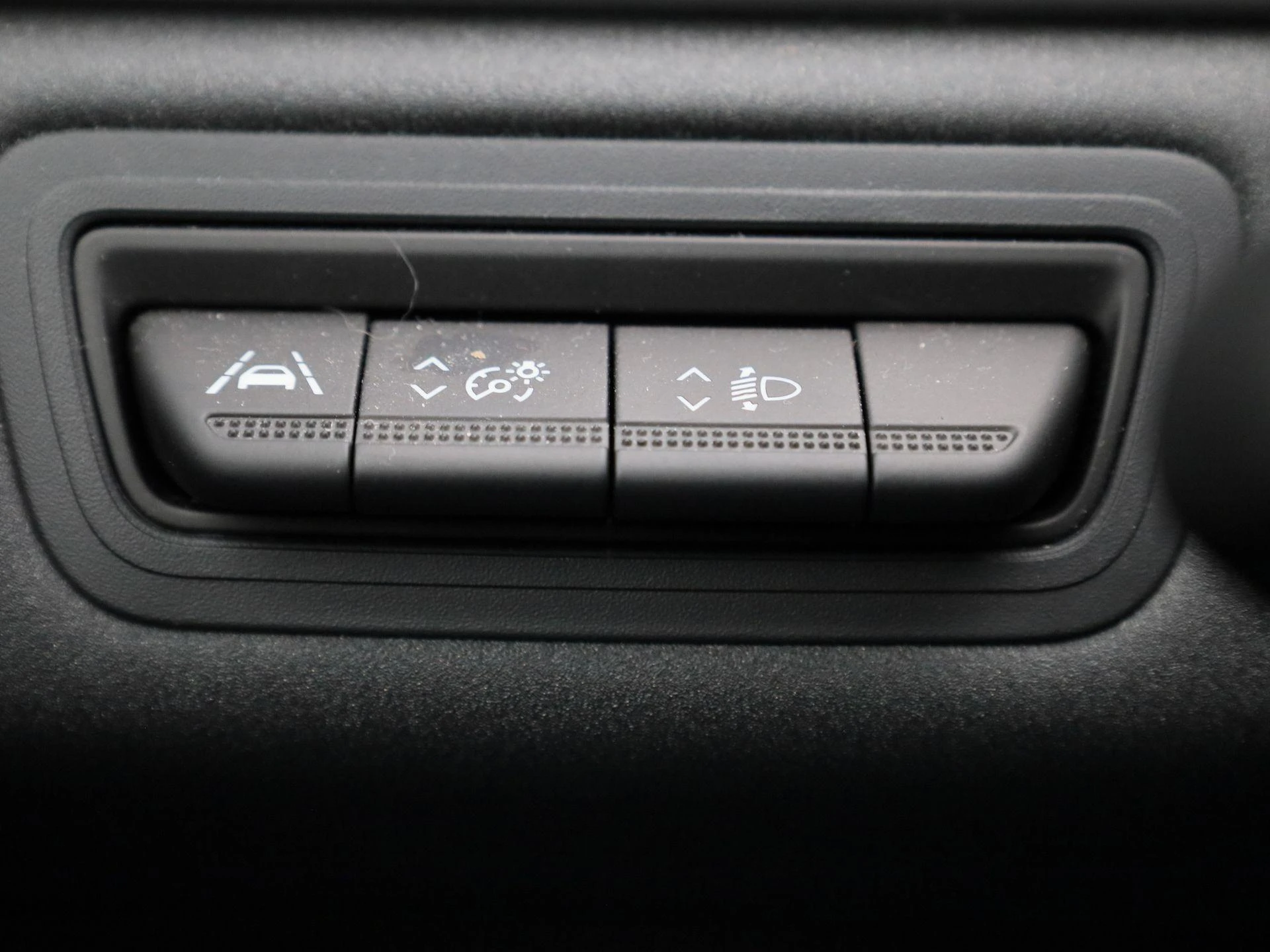 Renault-Captur-image-22