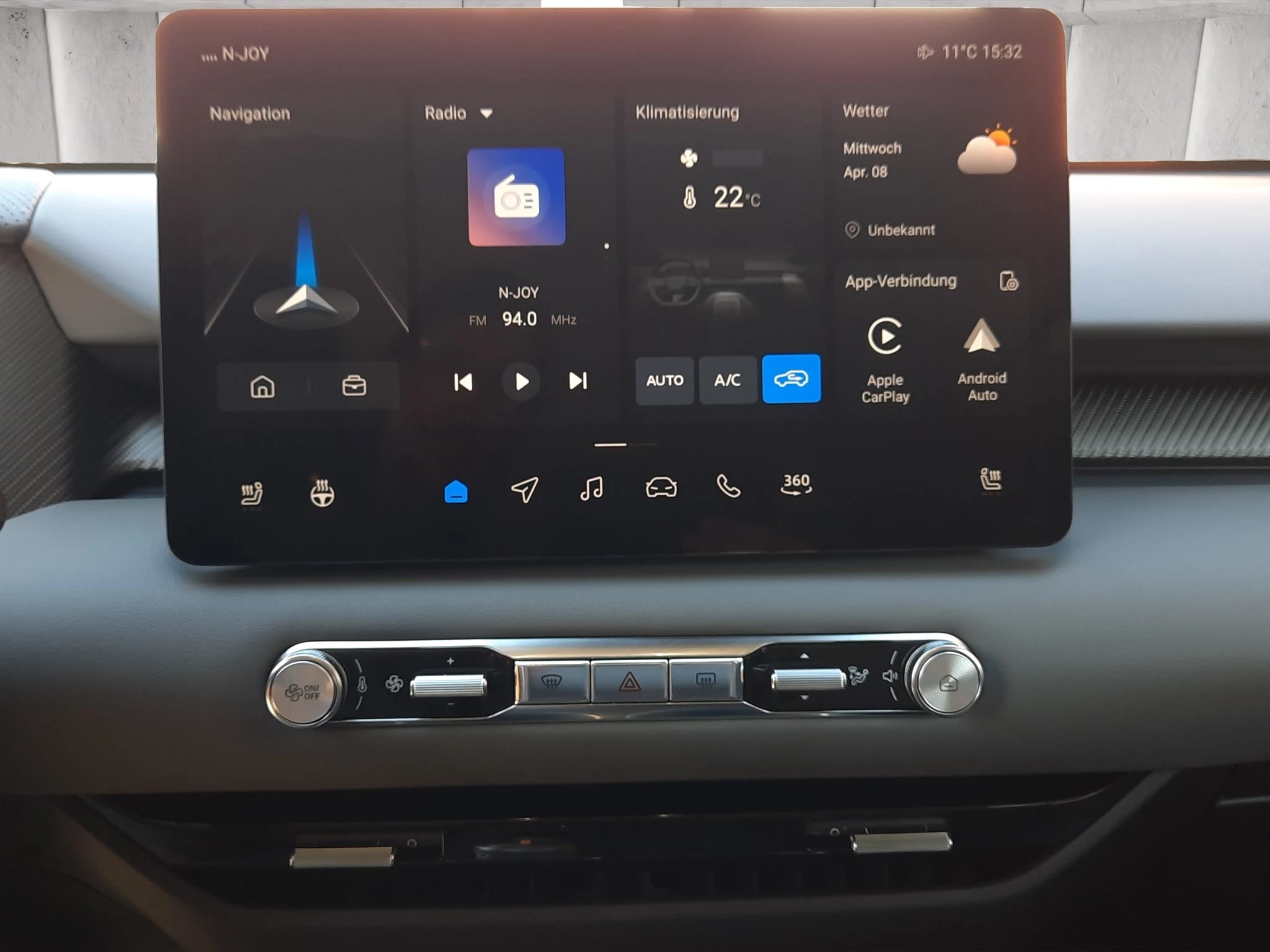 MG S5 Luxury 64 kWh Long Range Sports Utility Vehicle. 170 kW. 5-türig