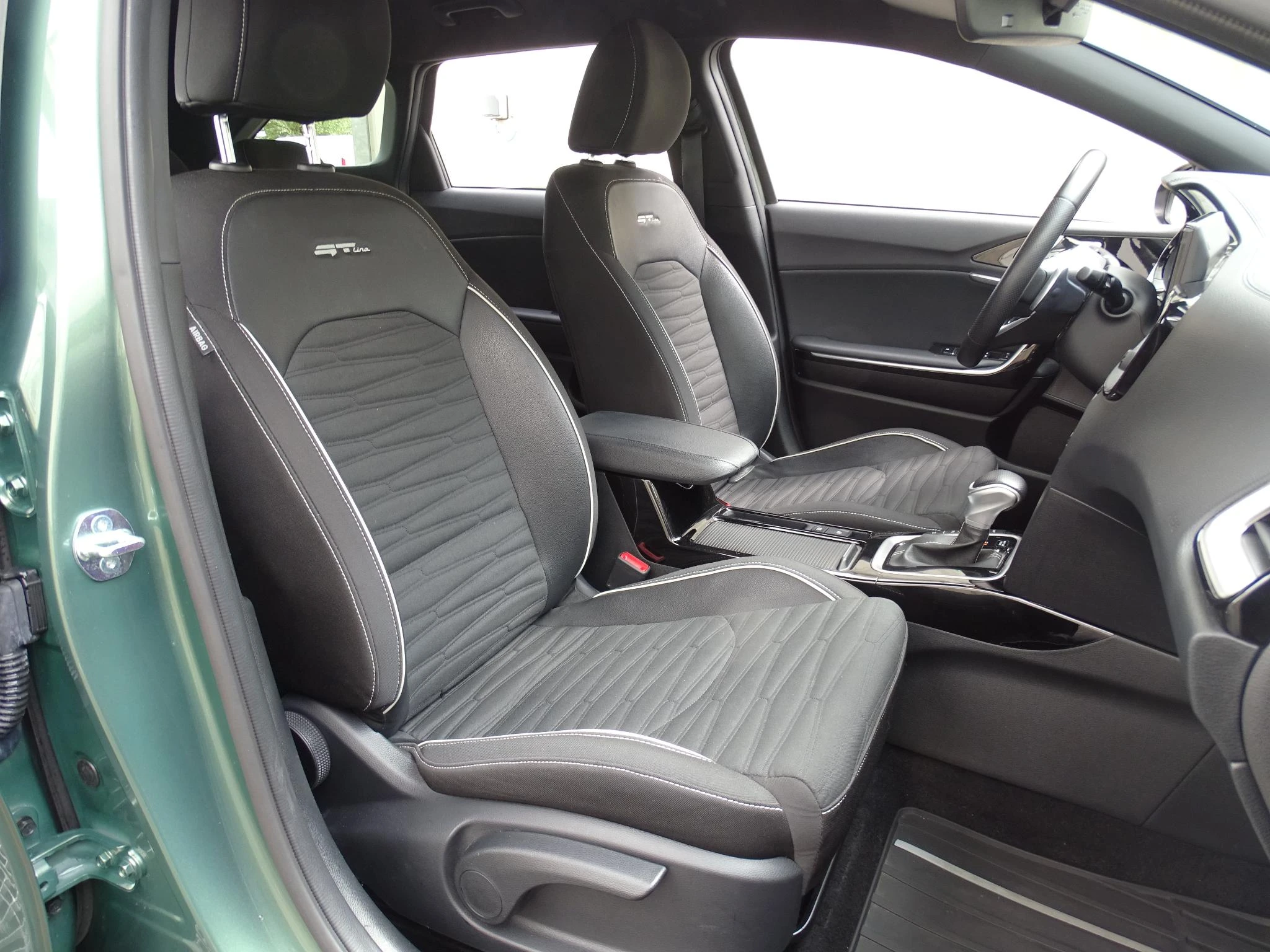Kia-cee'd-image-12