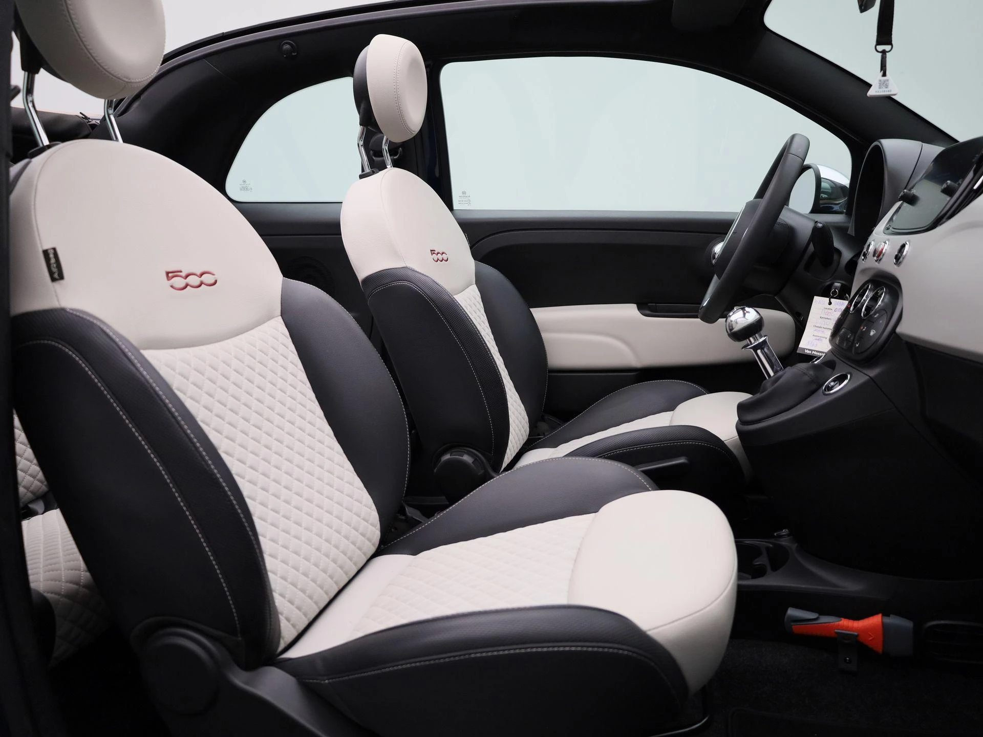 Fiat-500C-image-30