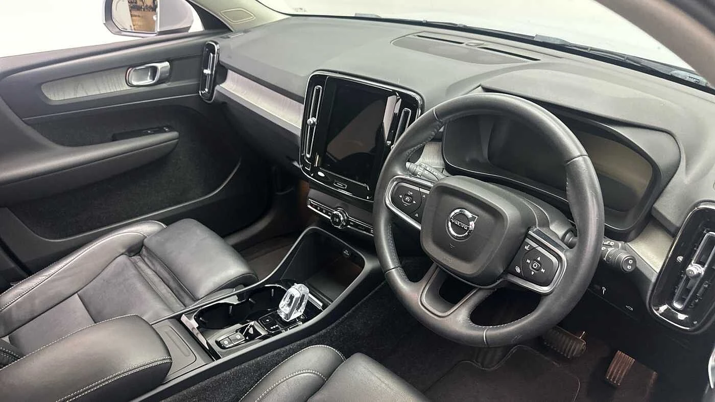 Volvo-XC40-image-4