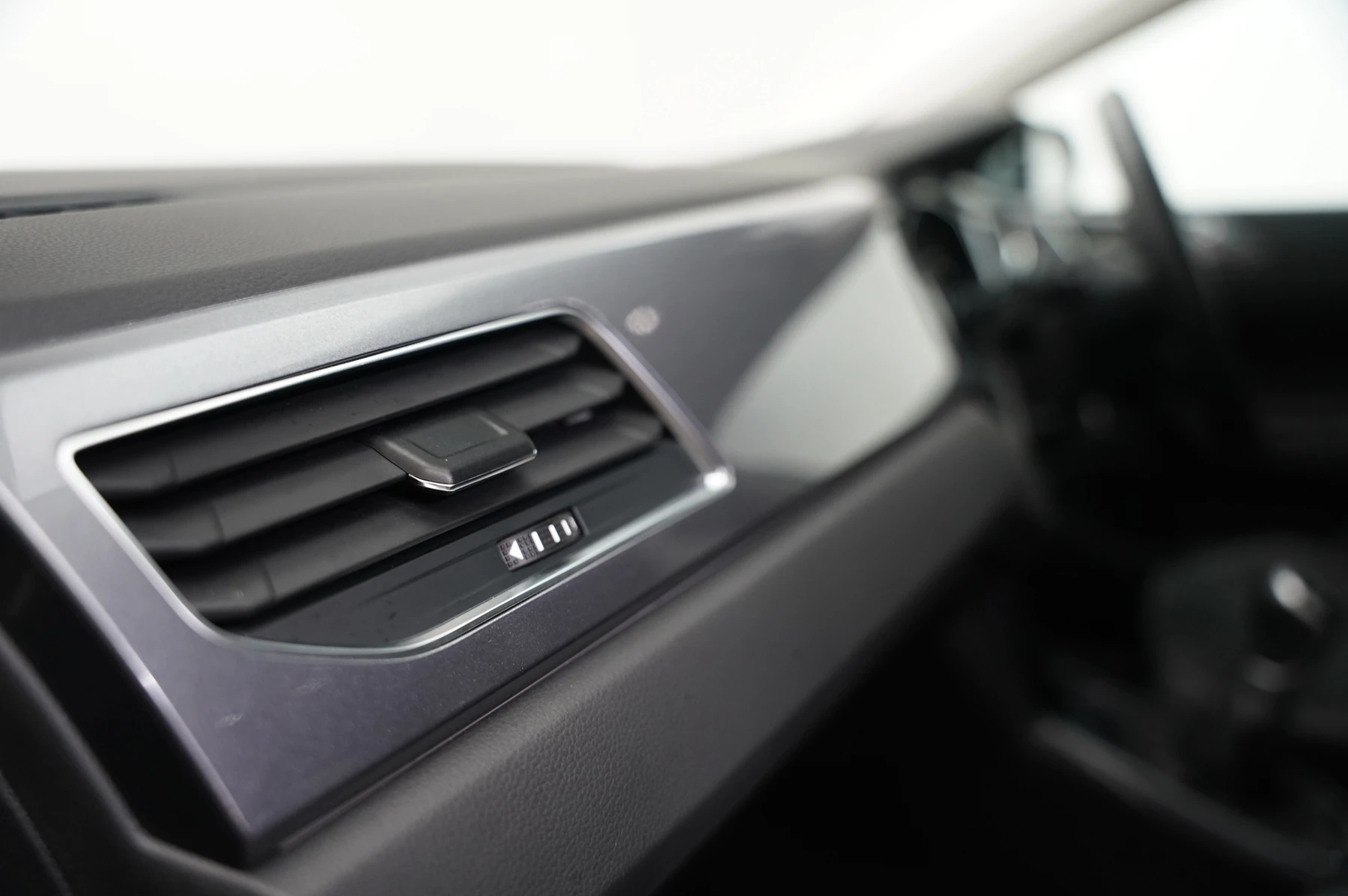 Volkswagen-Taigo-image-27