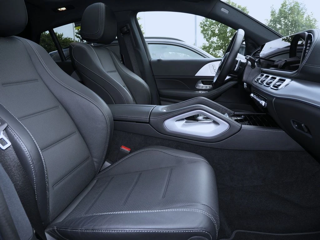 Mercedes-Benz-GLE 450 d-image-11