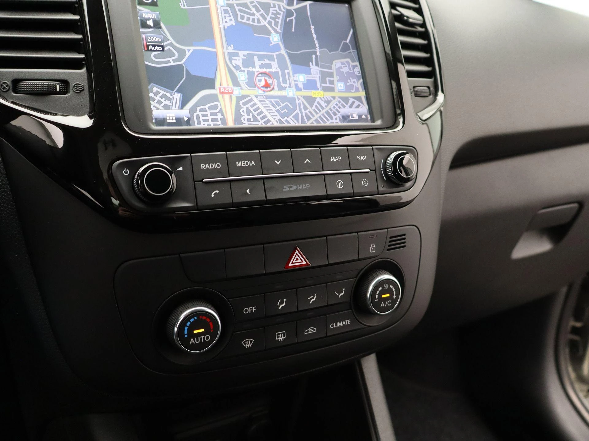 Kia-Venga-image-13