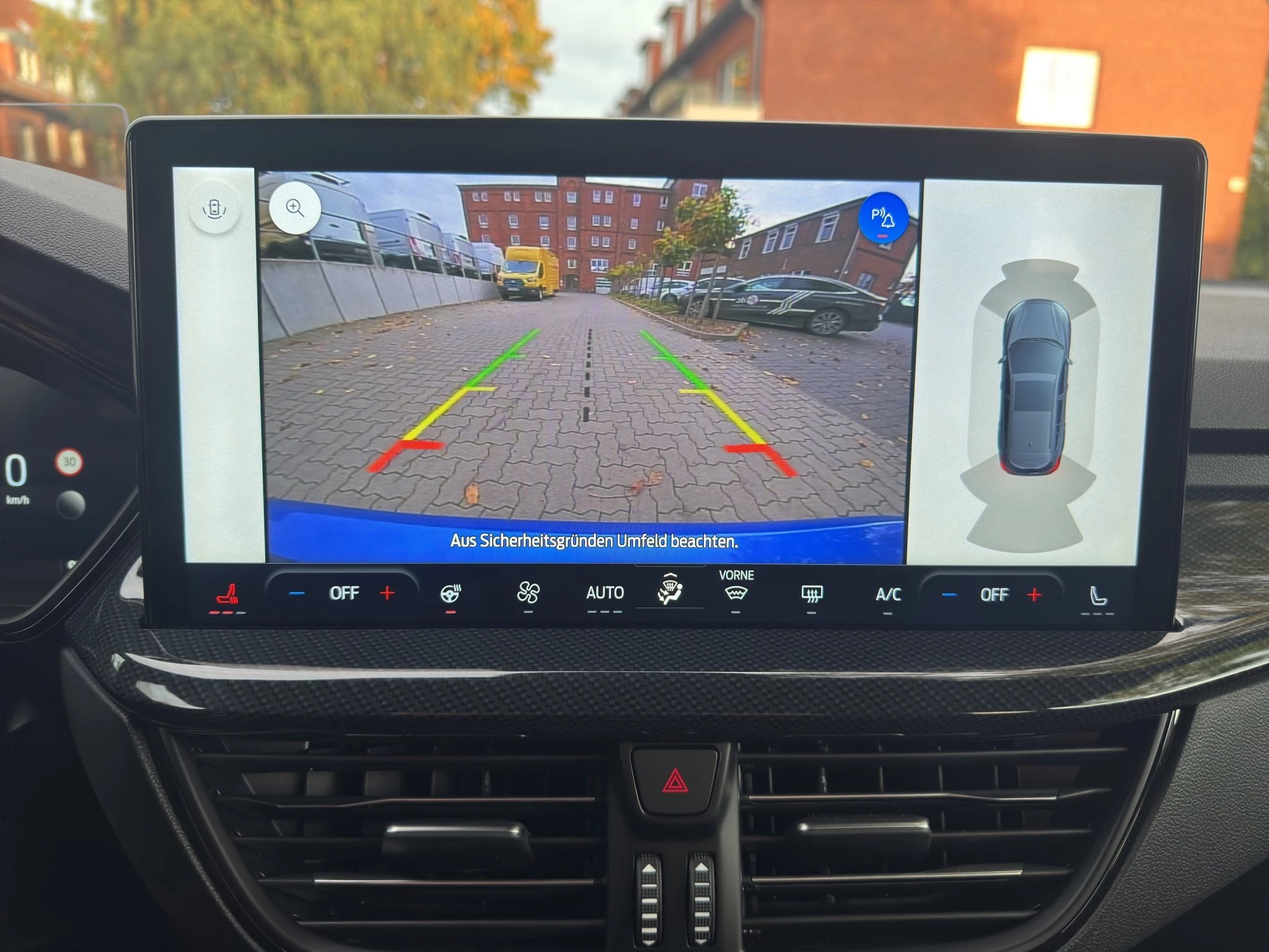 Ford Focus ST-Line X Turnier Aut. AHK Kamera LED WI-PKT