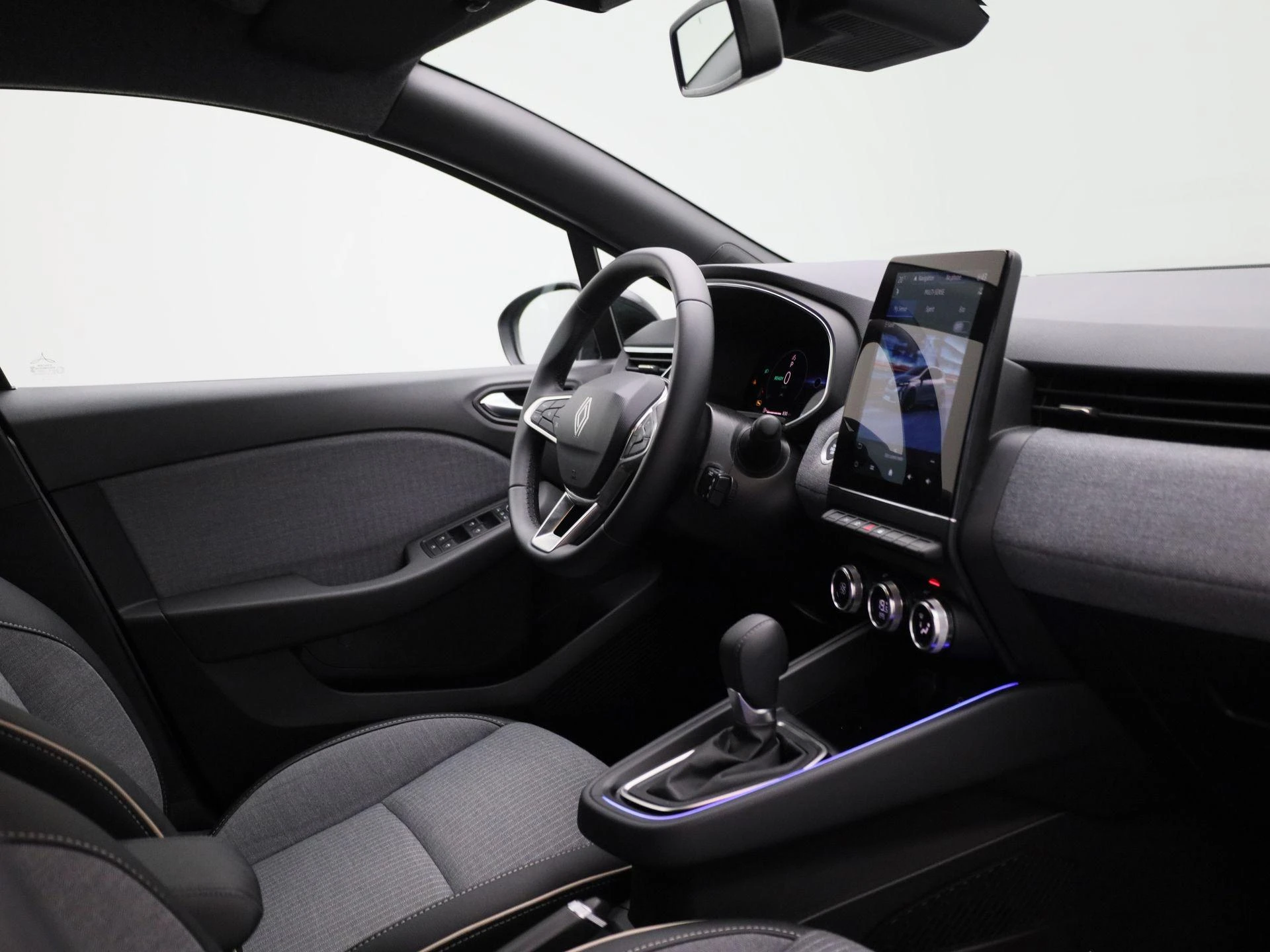 Renault-Clio-image-29