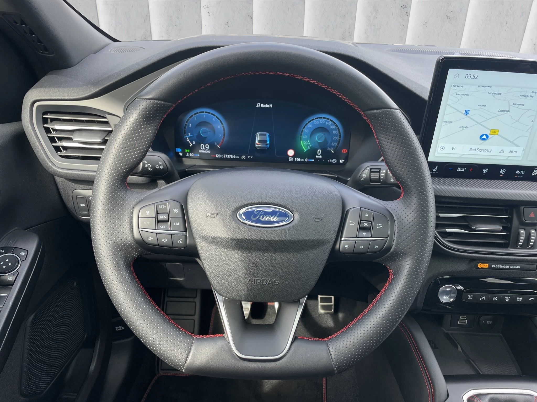 Ford Kuga ST-Line X*PANO*AHK*LED-MATRIX*360GRAD*ACC*NAVI*SOUND-SYS.