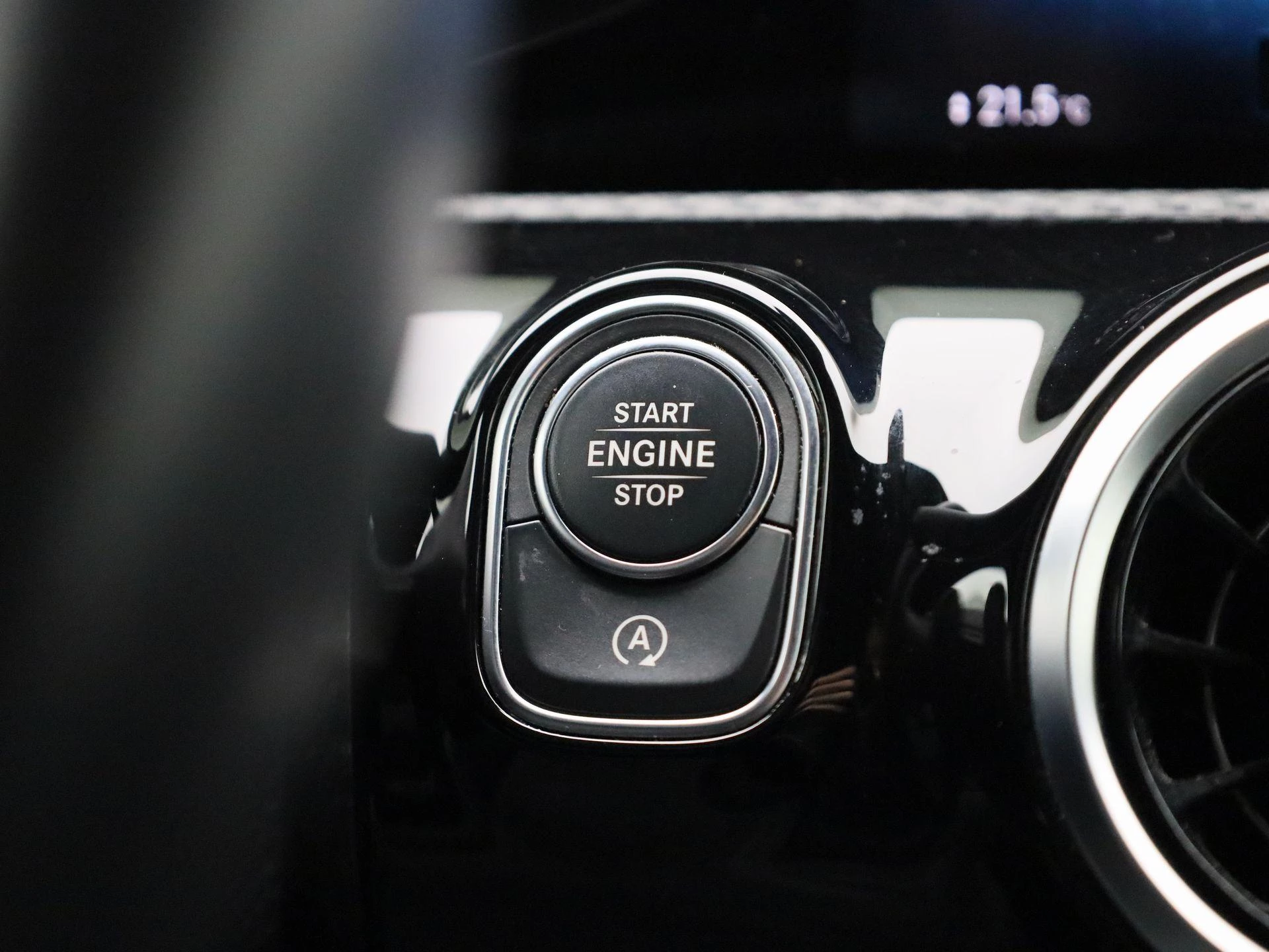 Mercedes-Benz-A-Klasse-image-23