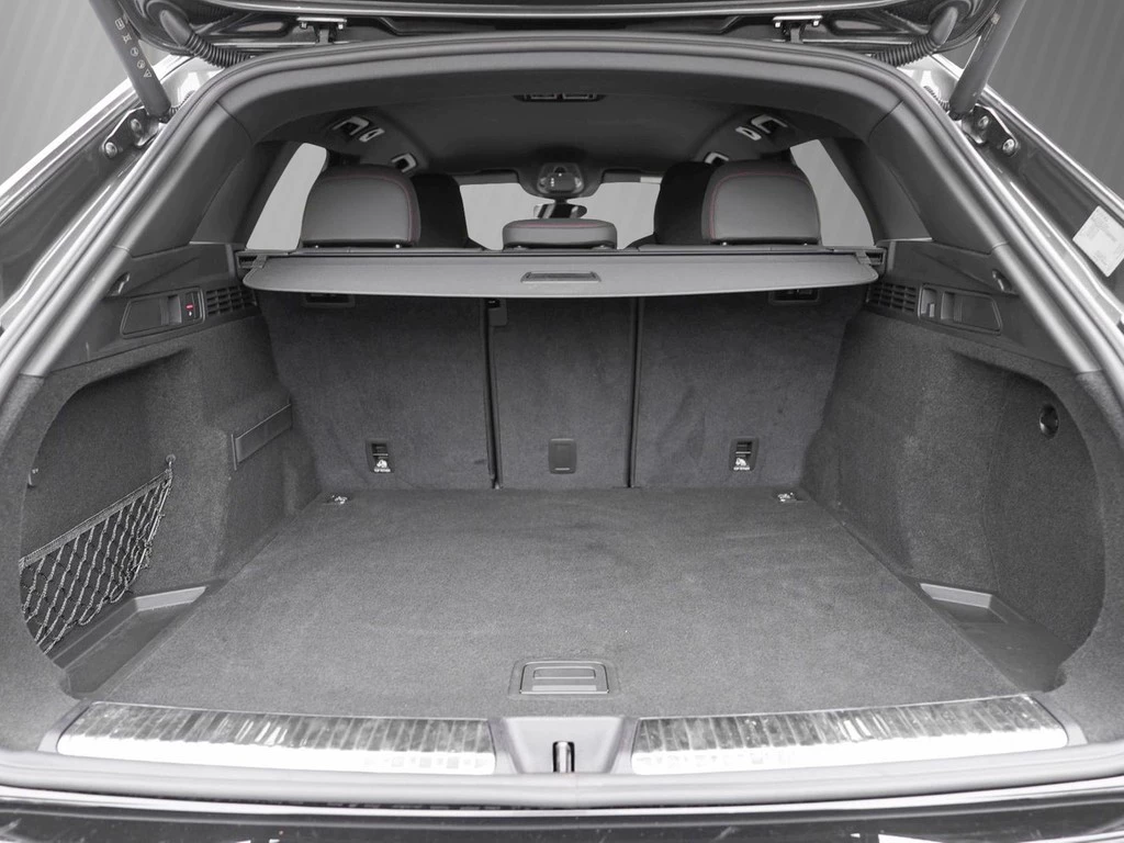 Audi Q5 2.0 TDI S line edition one Tech pro AHK Matrix