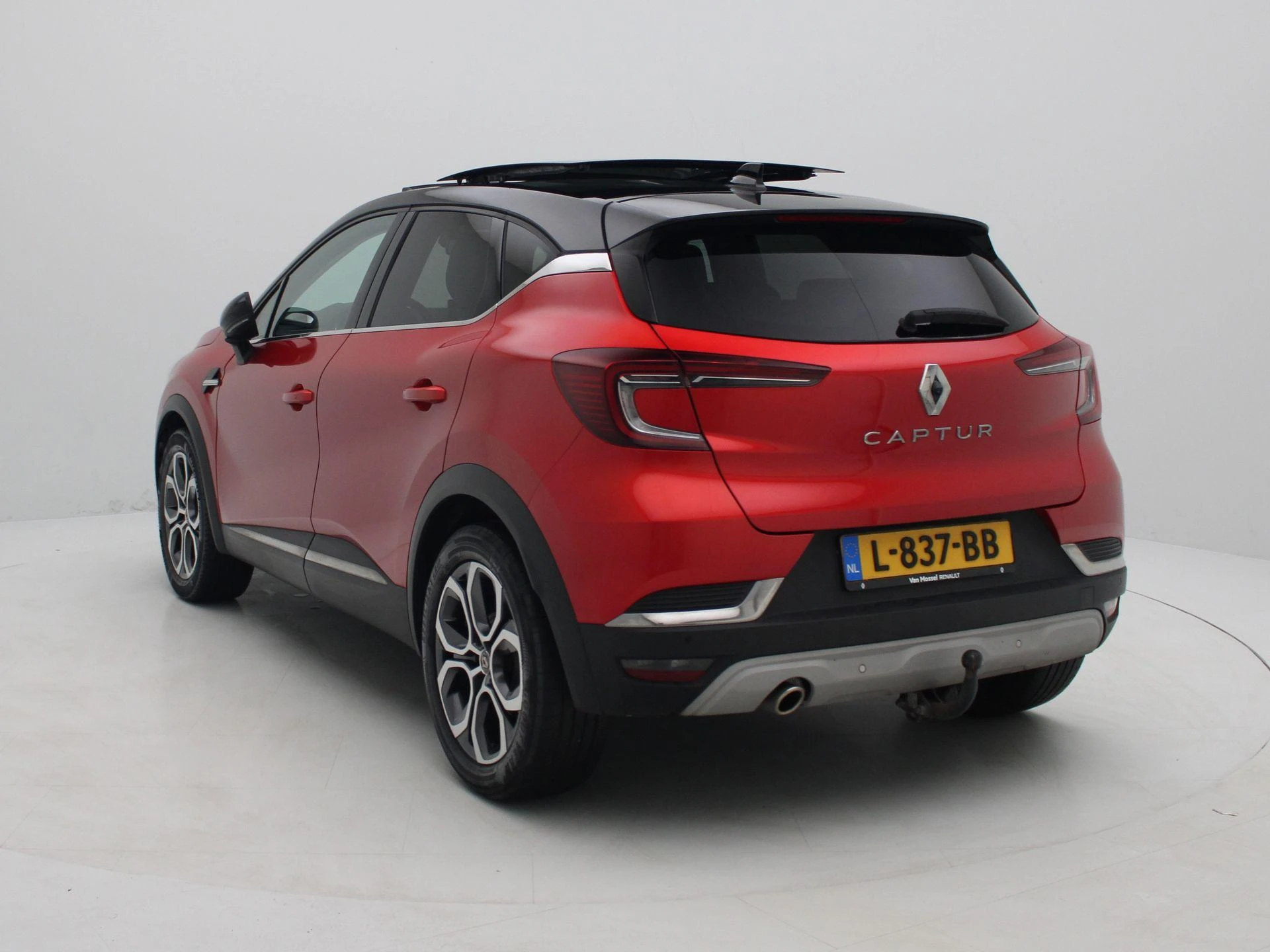 Renault-Captur-image-1
