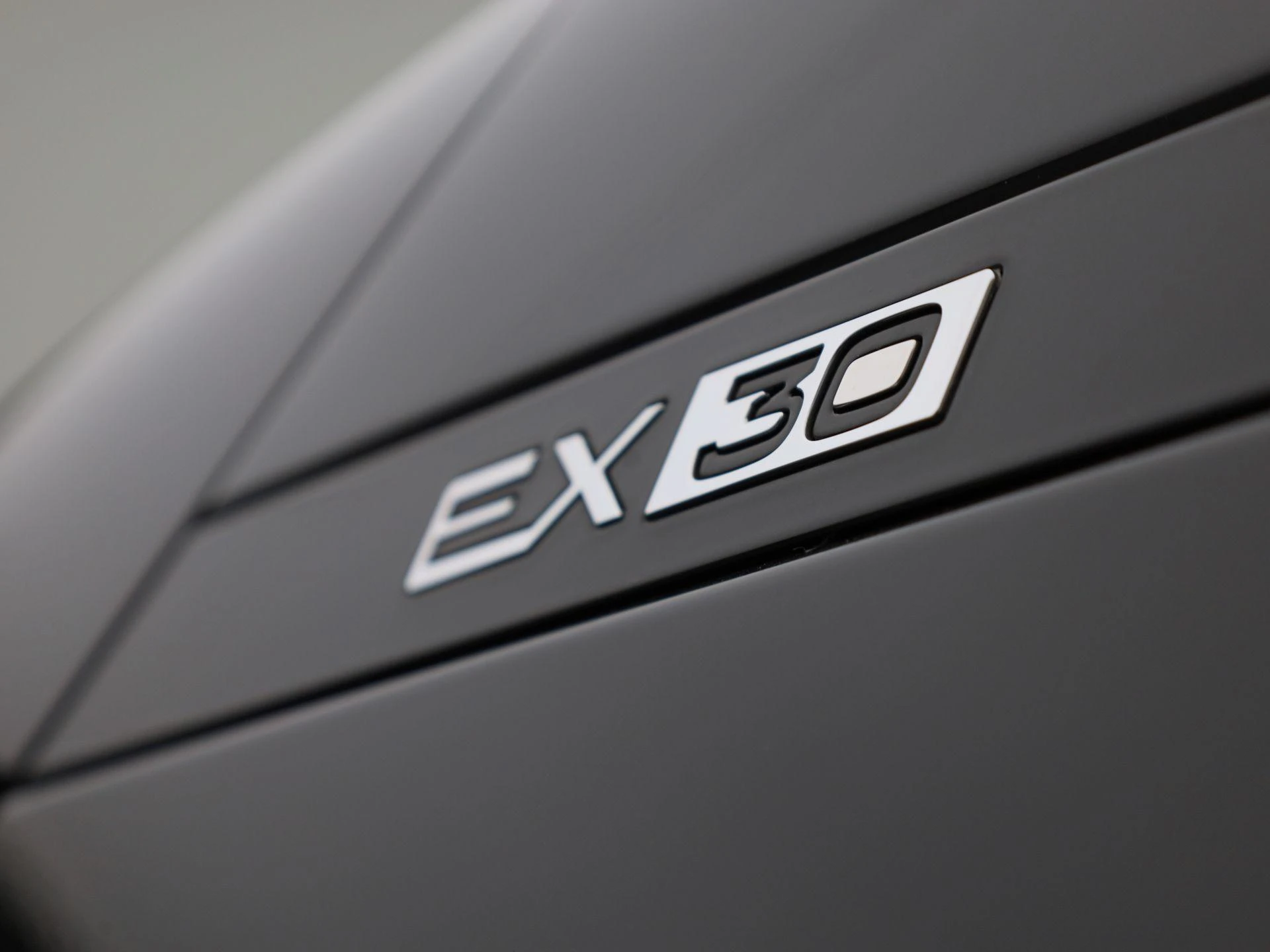 Volvo-EX30-image-30