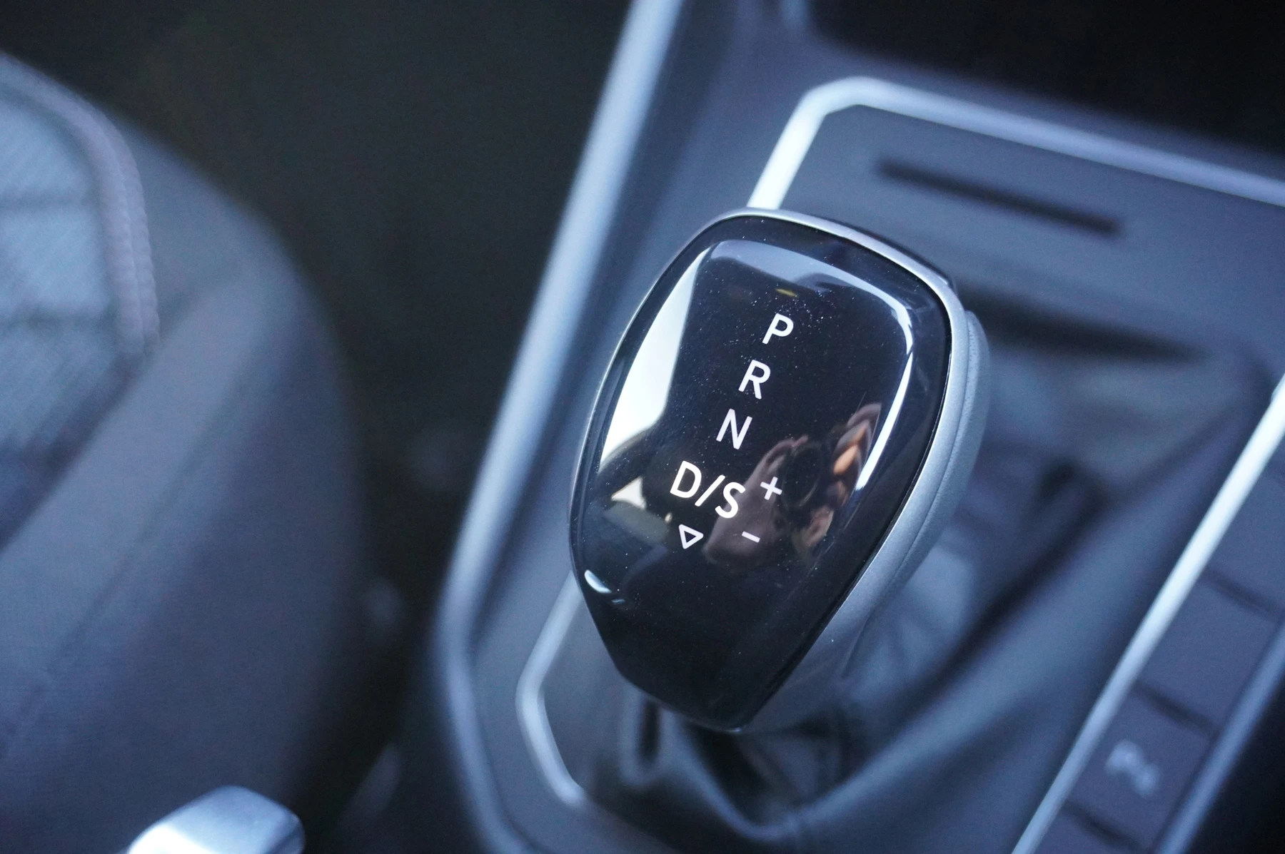 Volkswagen-Polo-image-39