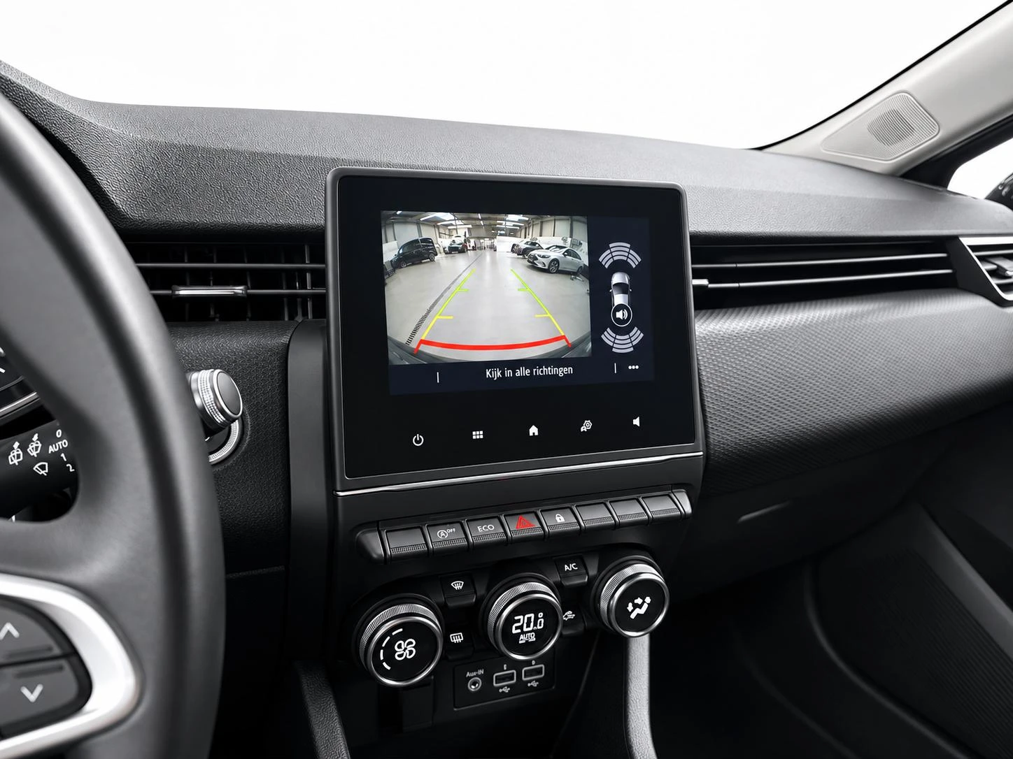 Renault-Clio-image-12
