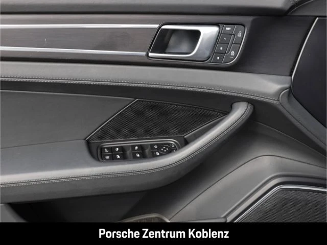 Porsche-Panamera-image-23