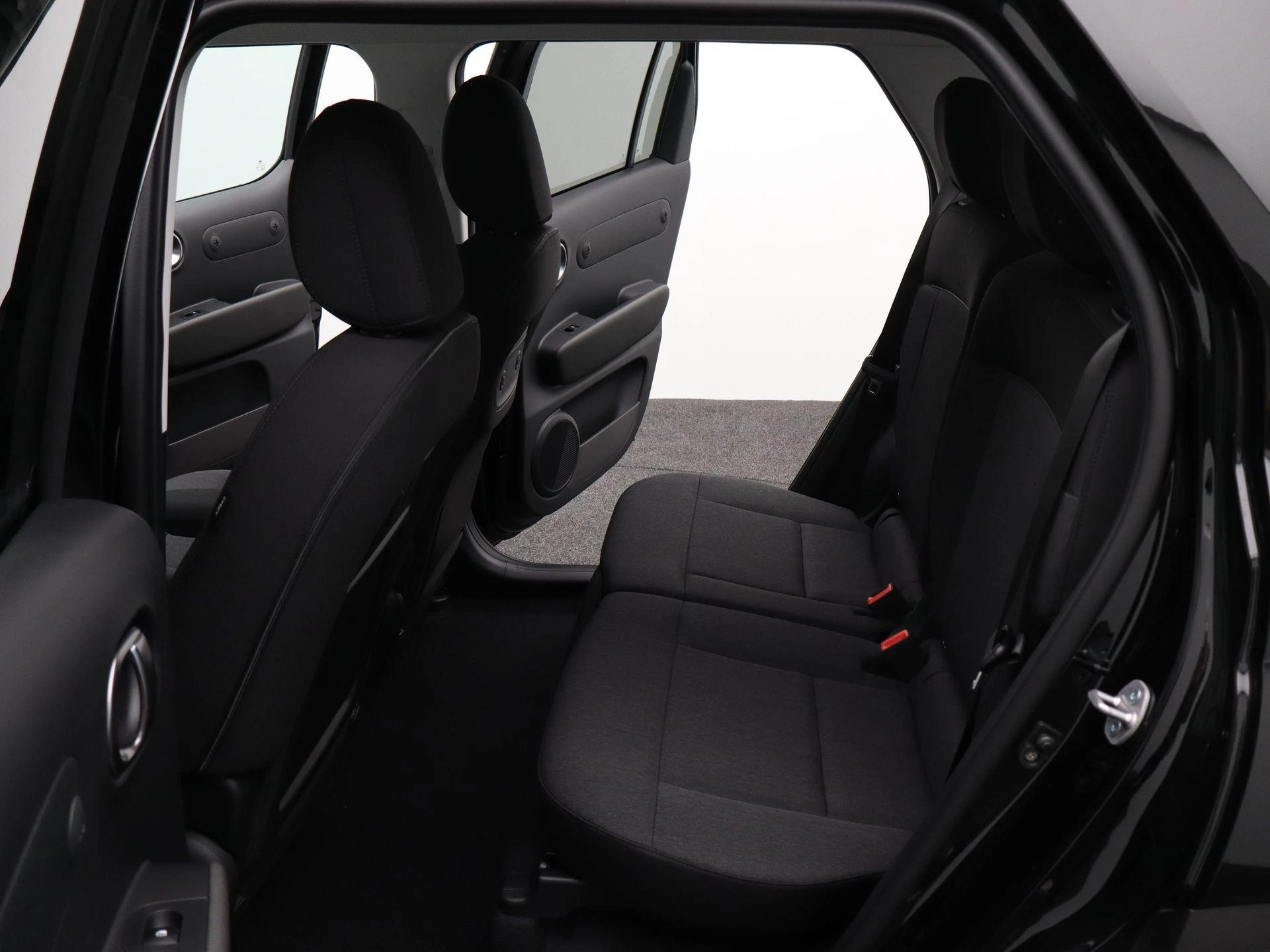 Hyundai-Inster-image-11