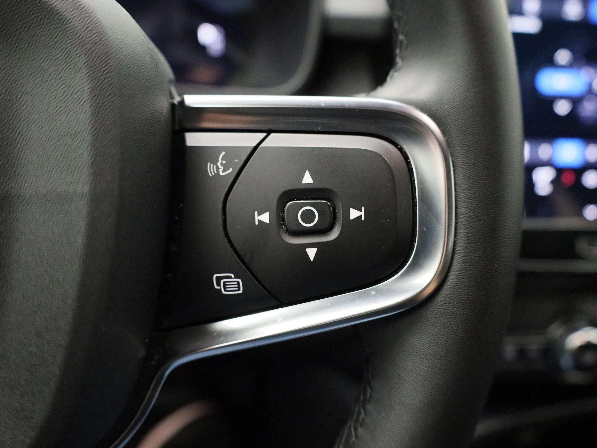 Volvo XC40 Recharge Core