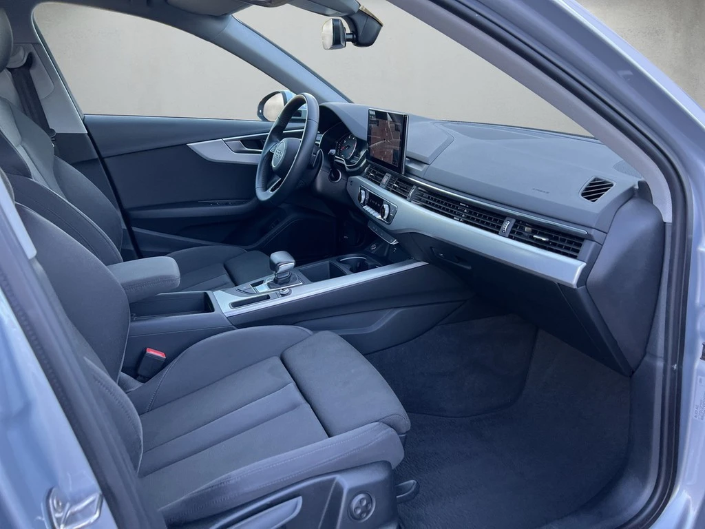 Audi-A4-image-12
