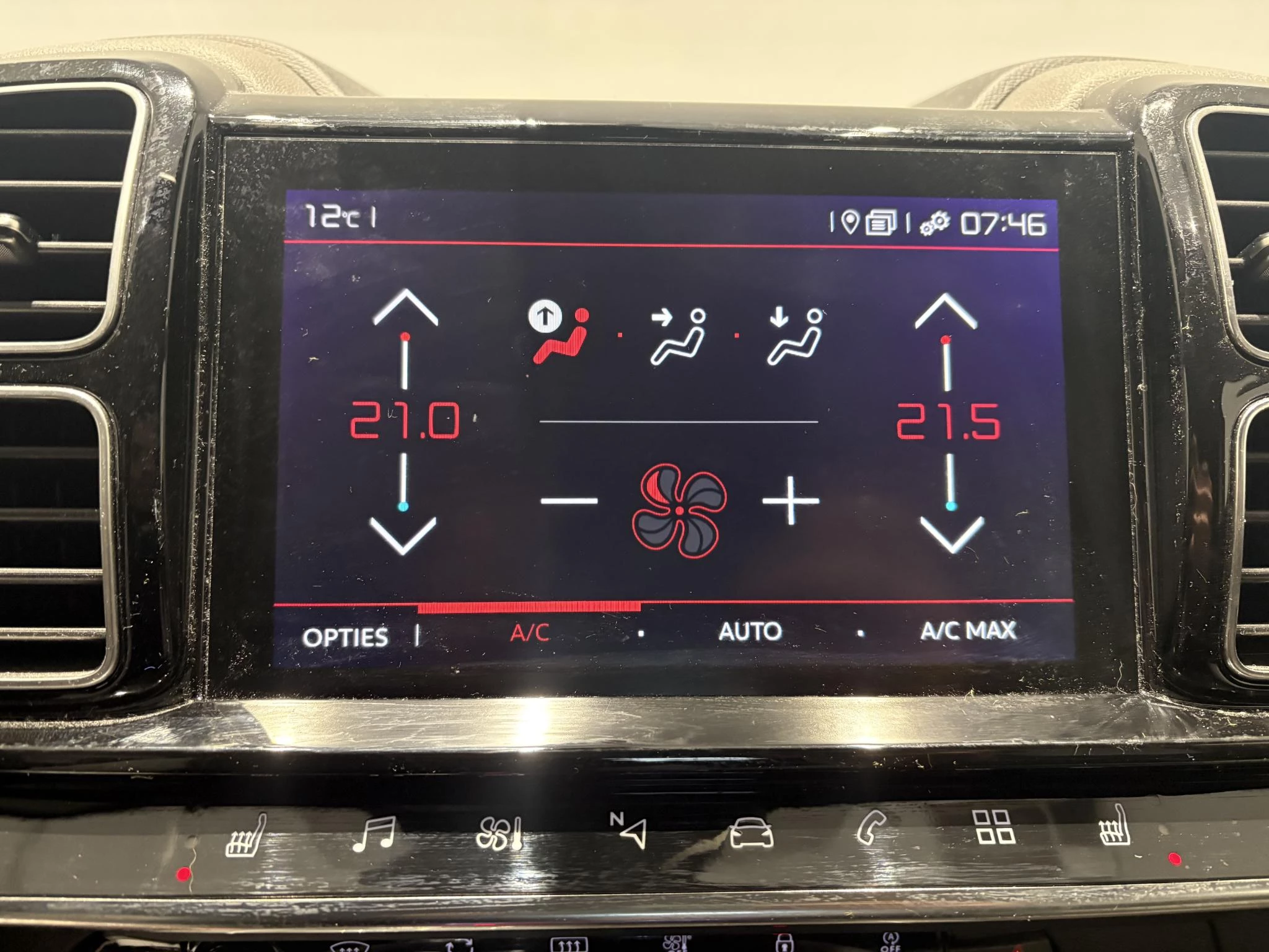 Citroën-C5 Aircross-image-29