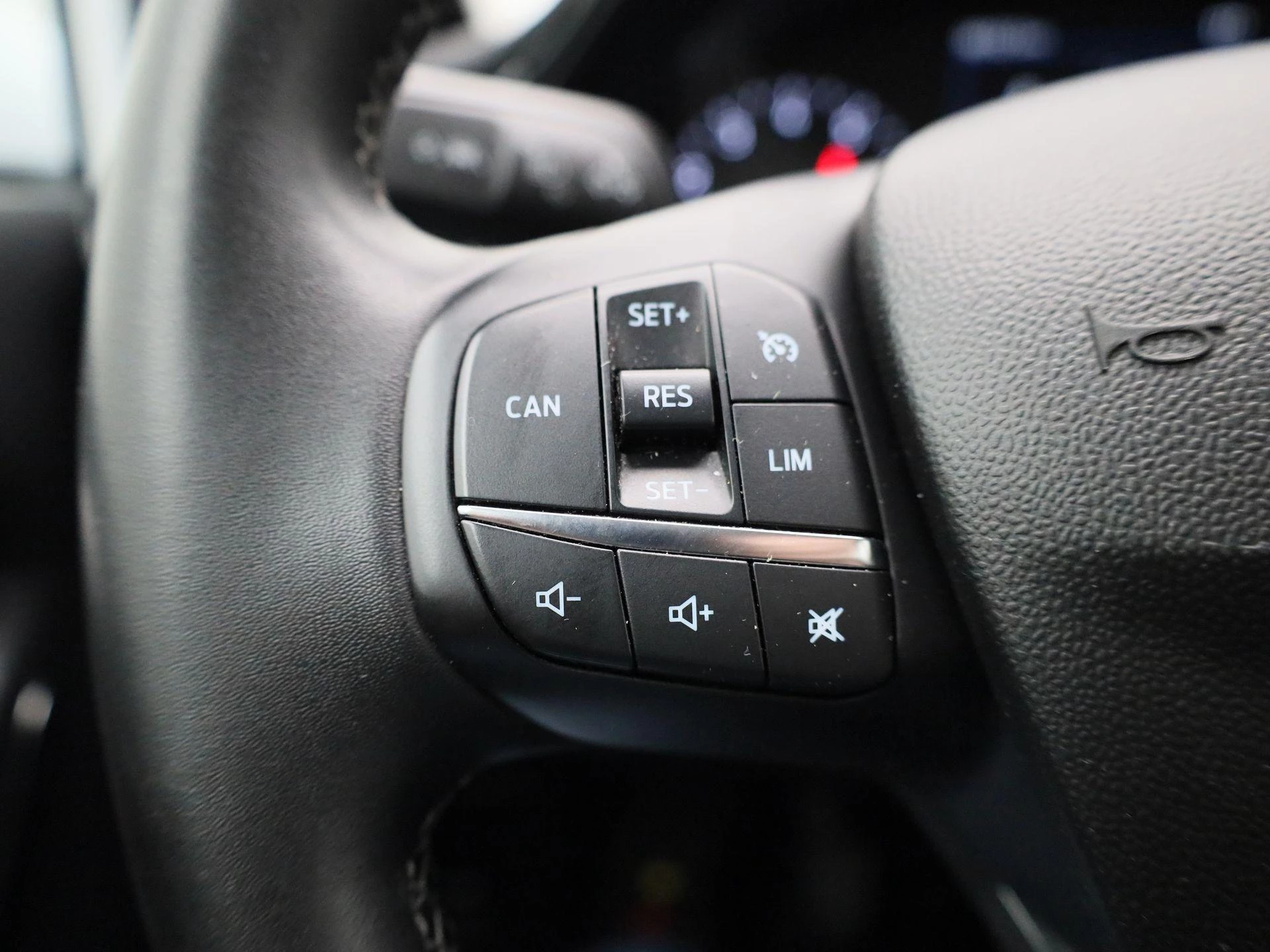Ford Fiesta 1.0 EcoBoost Hybrid Titanium