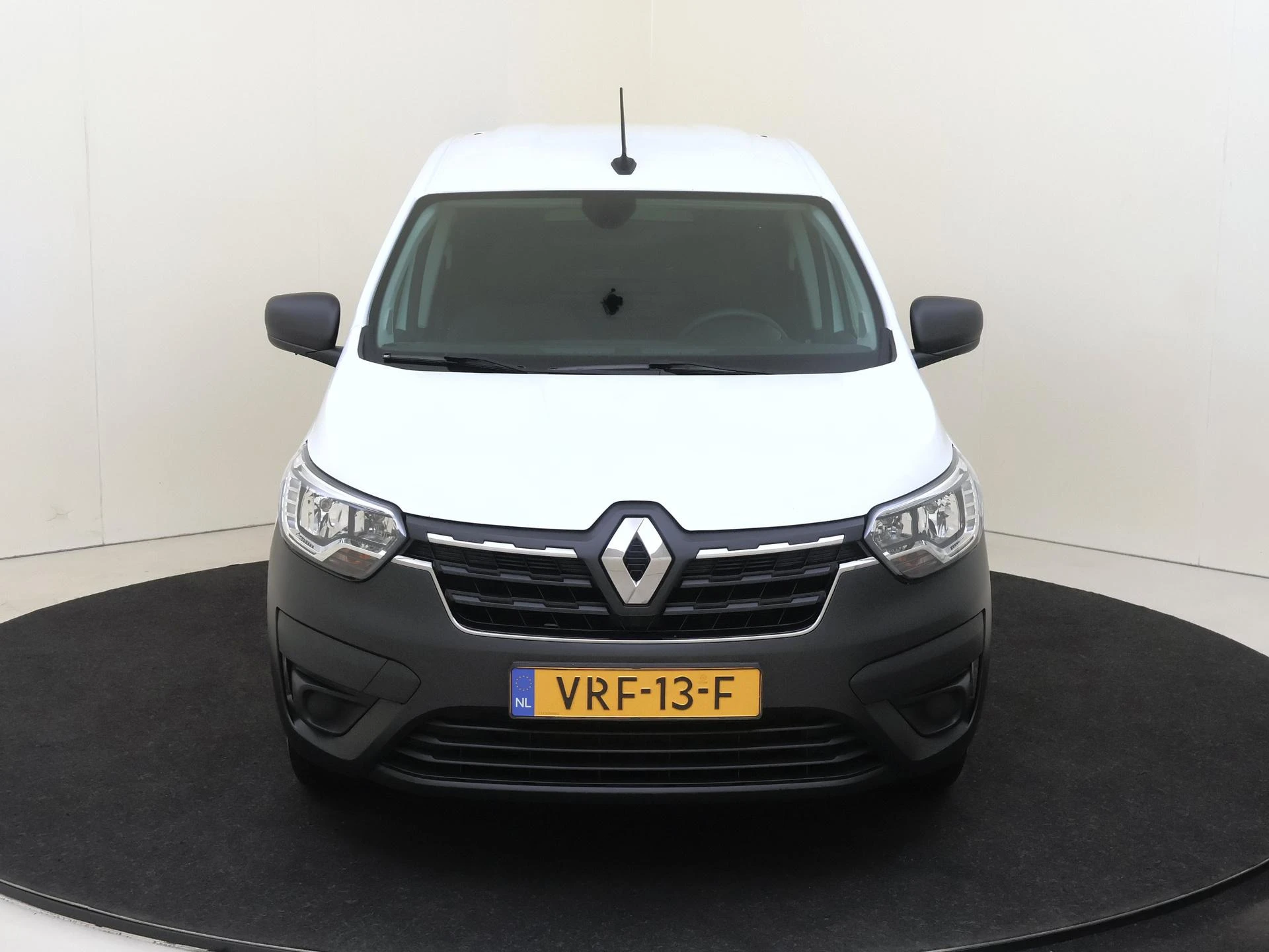 Renault-Express-image-5