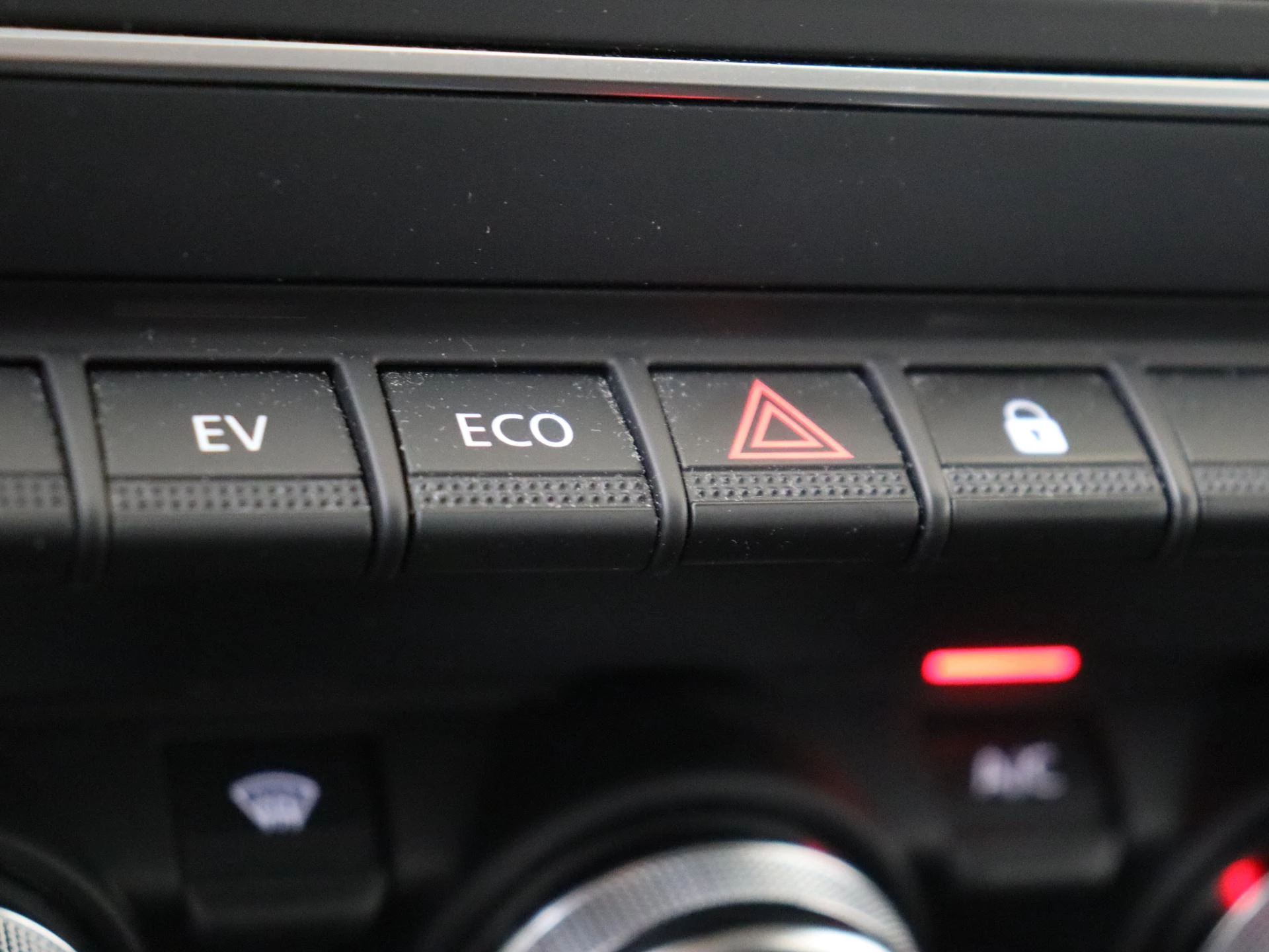 Renault-Arkana-image-19