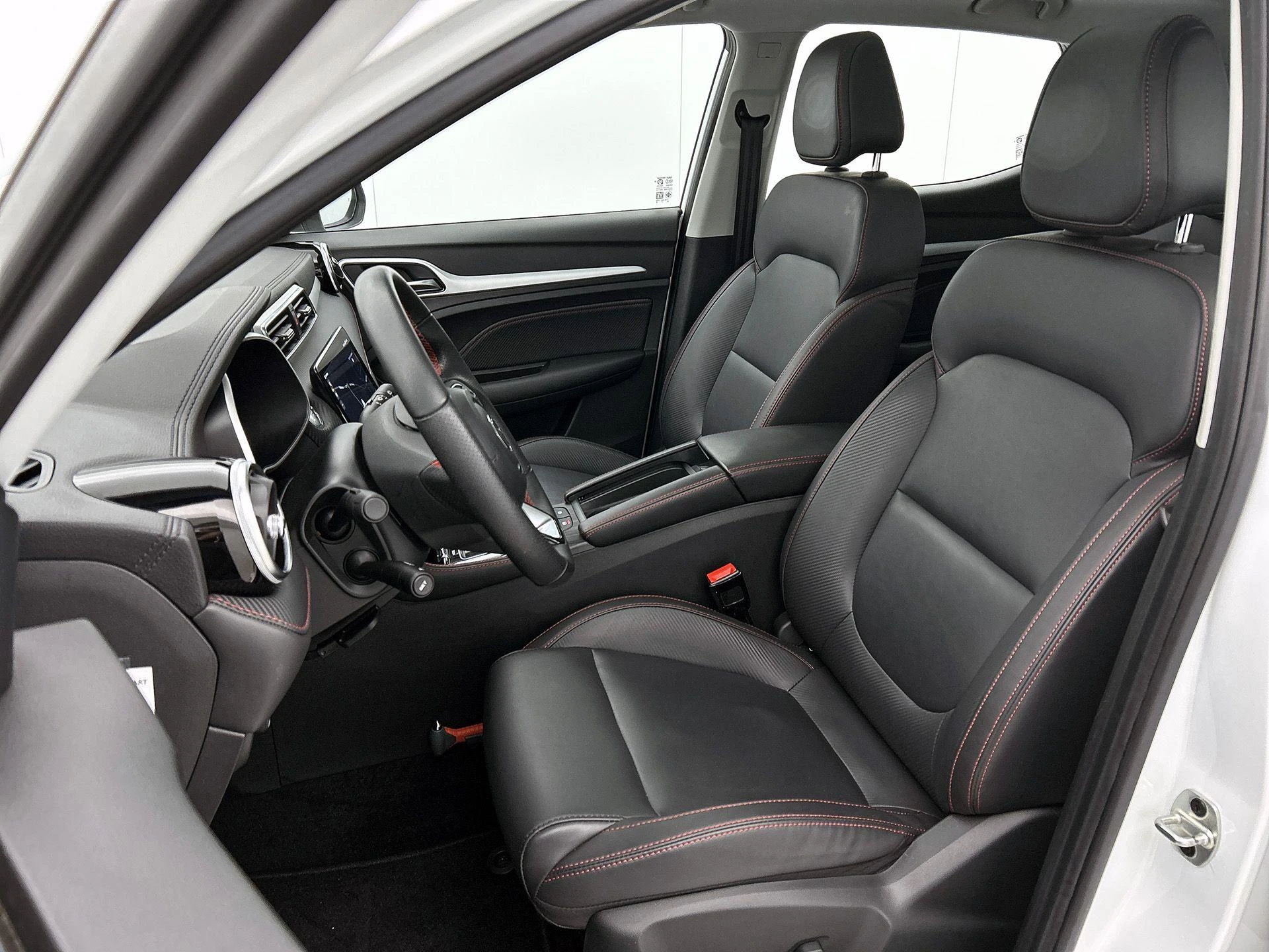 MG-ZS EV-image-45
