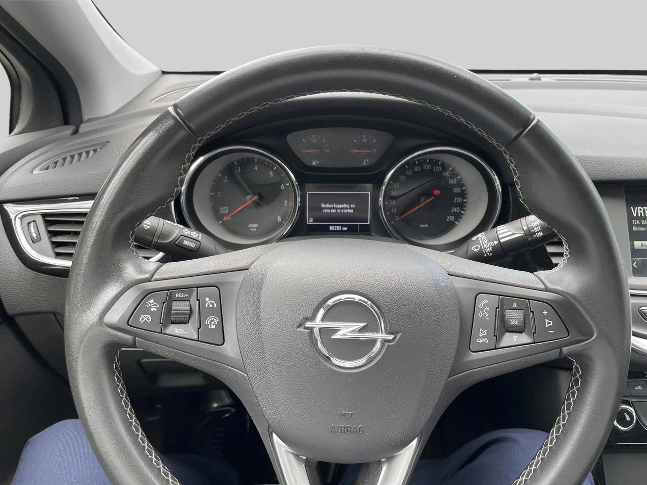 Opel-Astra-image-9