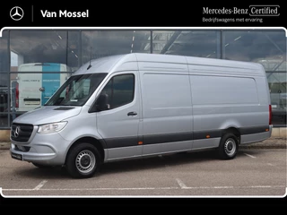 Mercedes-Benz-Sprinter-image-0