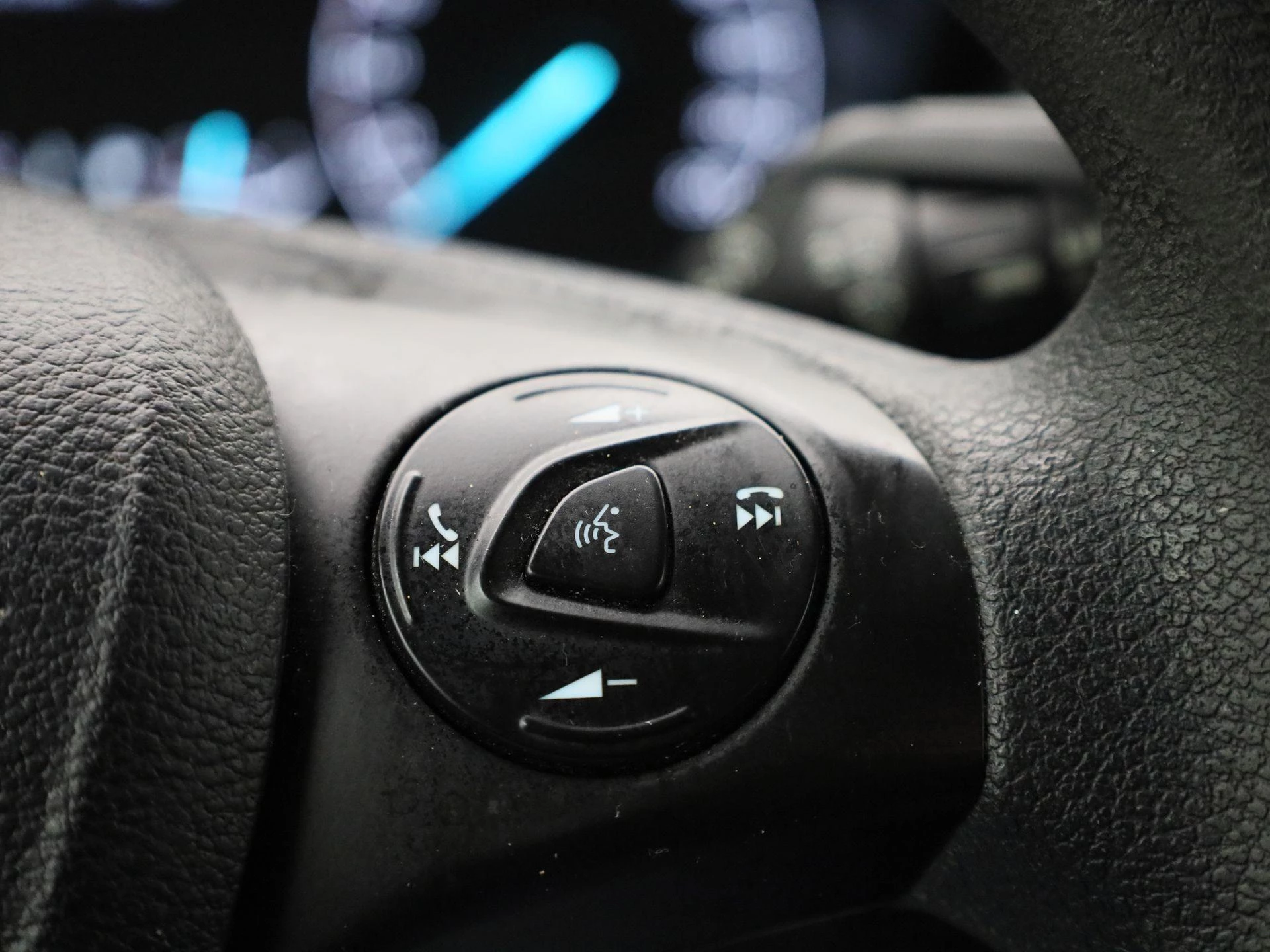 Ford-Transit Connect-image-25