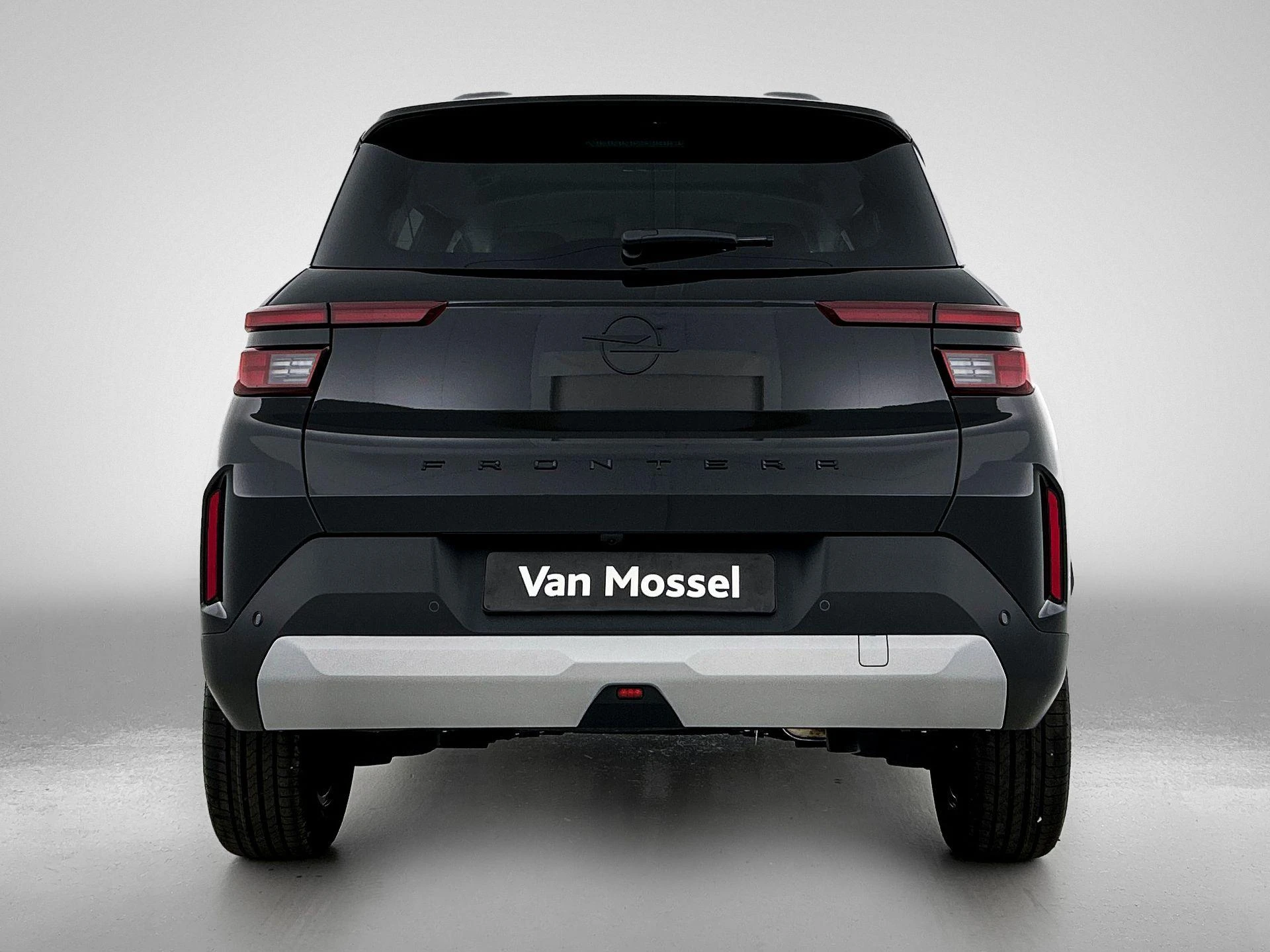 Opel-Frontera-image-2
