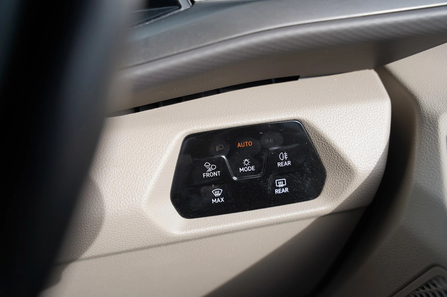 Volkswagen-California-image-67