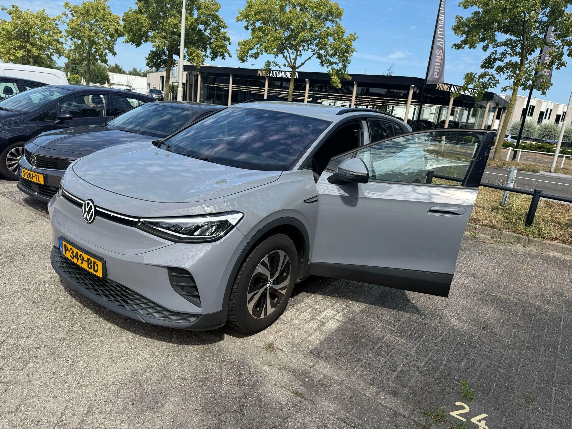 Volkswagen-ID.4-image-1
