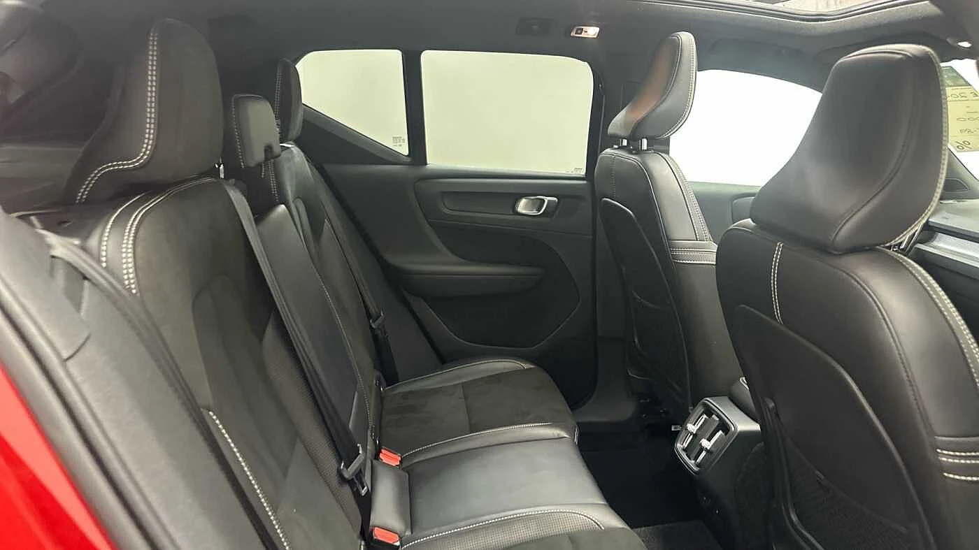 Volvo-XC40-image-7