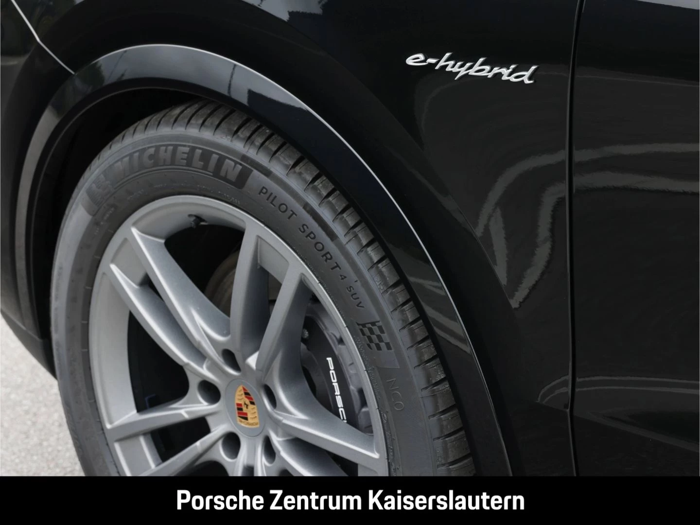 Porsche Cayenne E-Hybrid Surround-View InnoDrive BOSE -