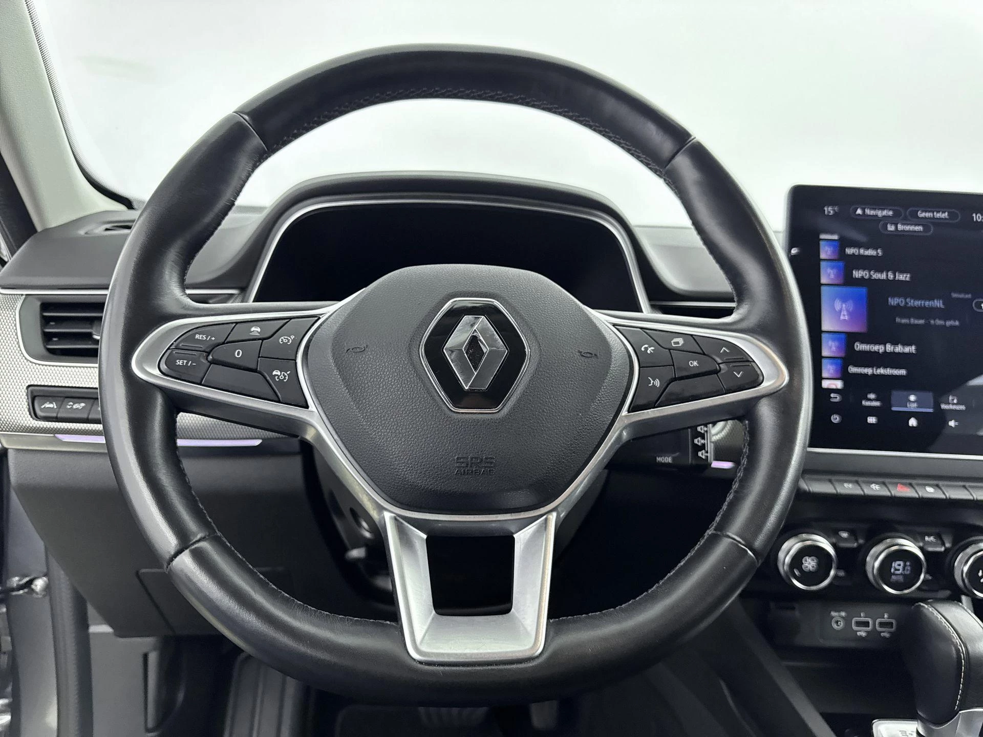 Renault-Arkana-image-29