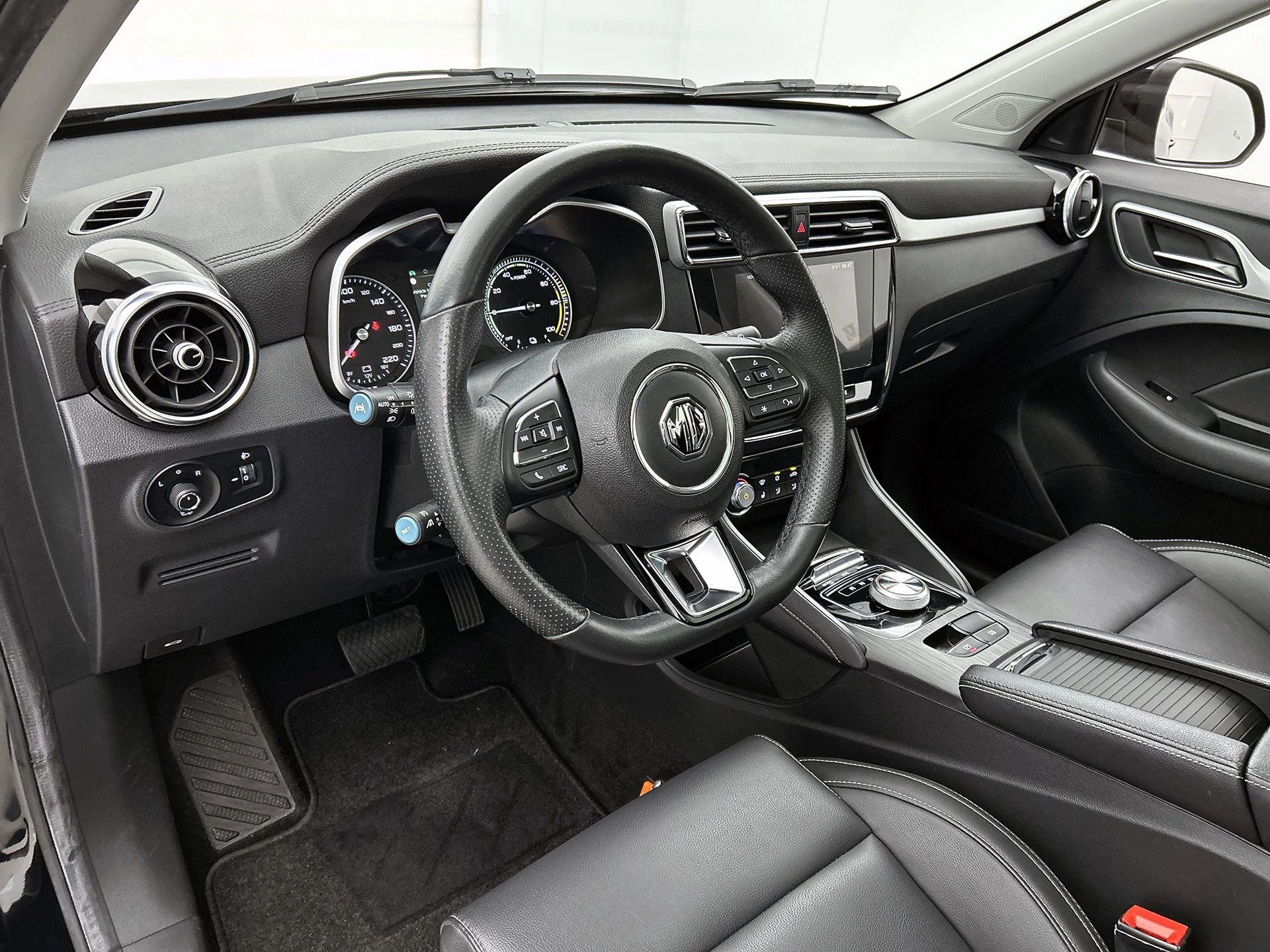 MG ZS EV Luxury 45 kWh