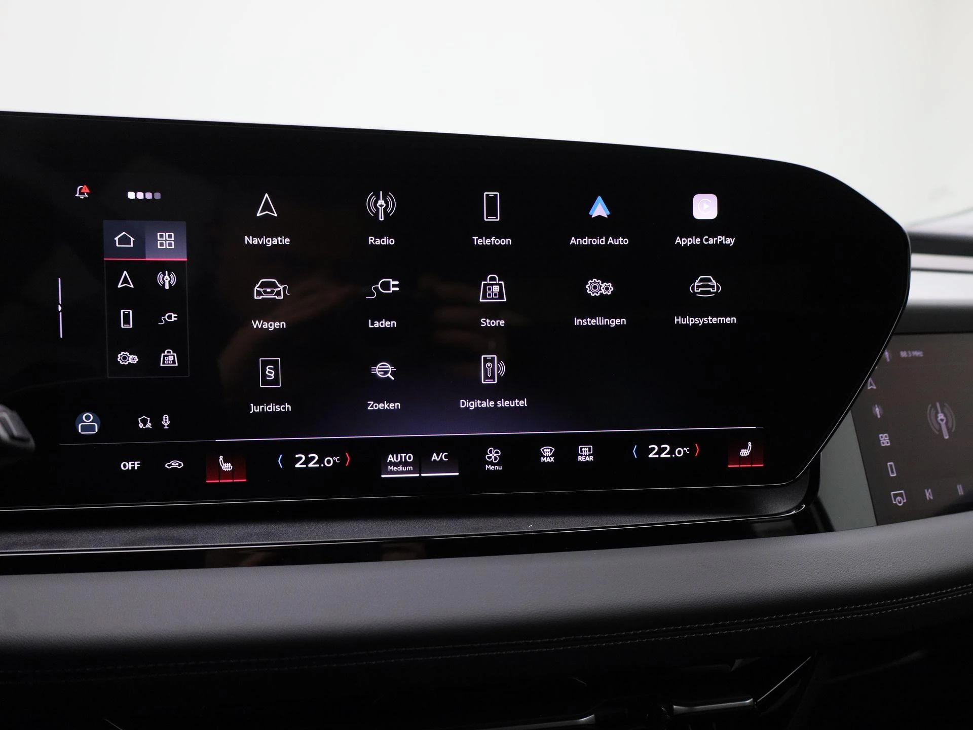 Audi-Q6 e-tron-image-25