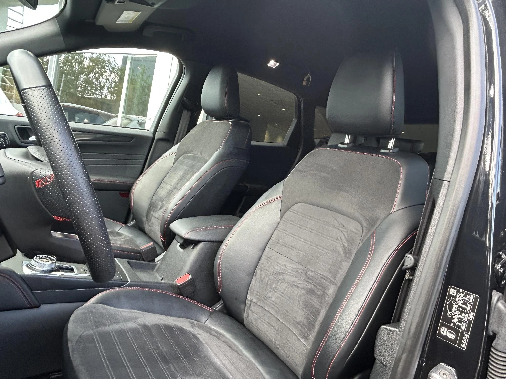 Ford-Kuga-image-12