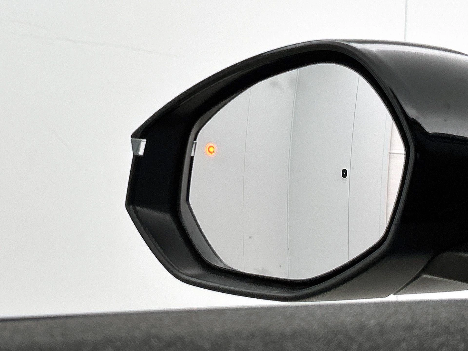 Opel Grandland 1.6 Turbo Plug-in-Hybrid Business Edition