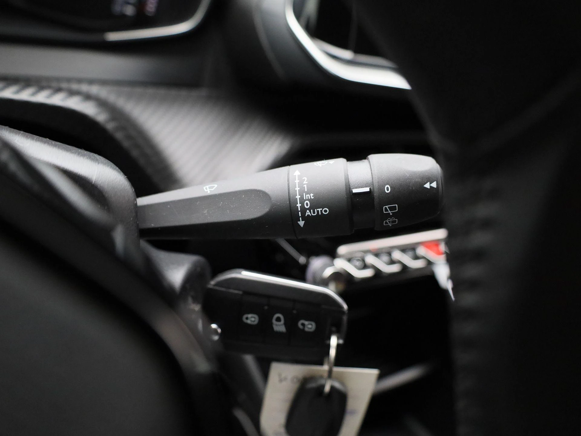Peugeot-2008-image-19