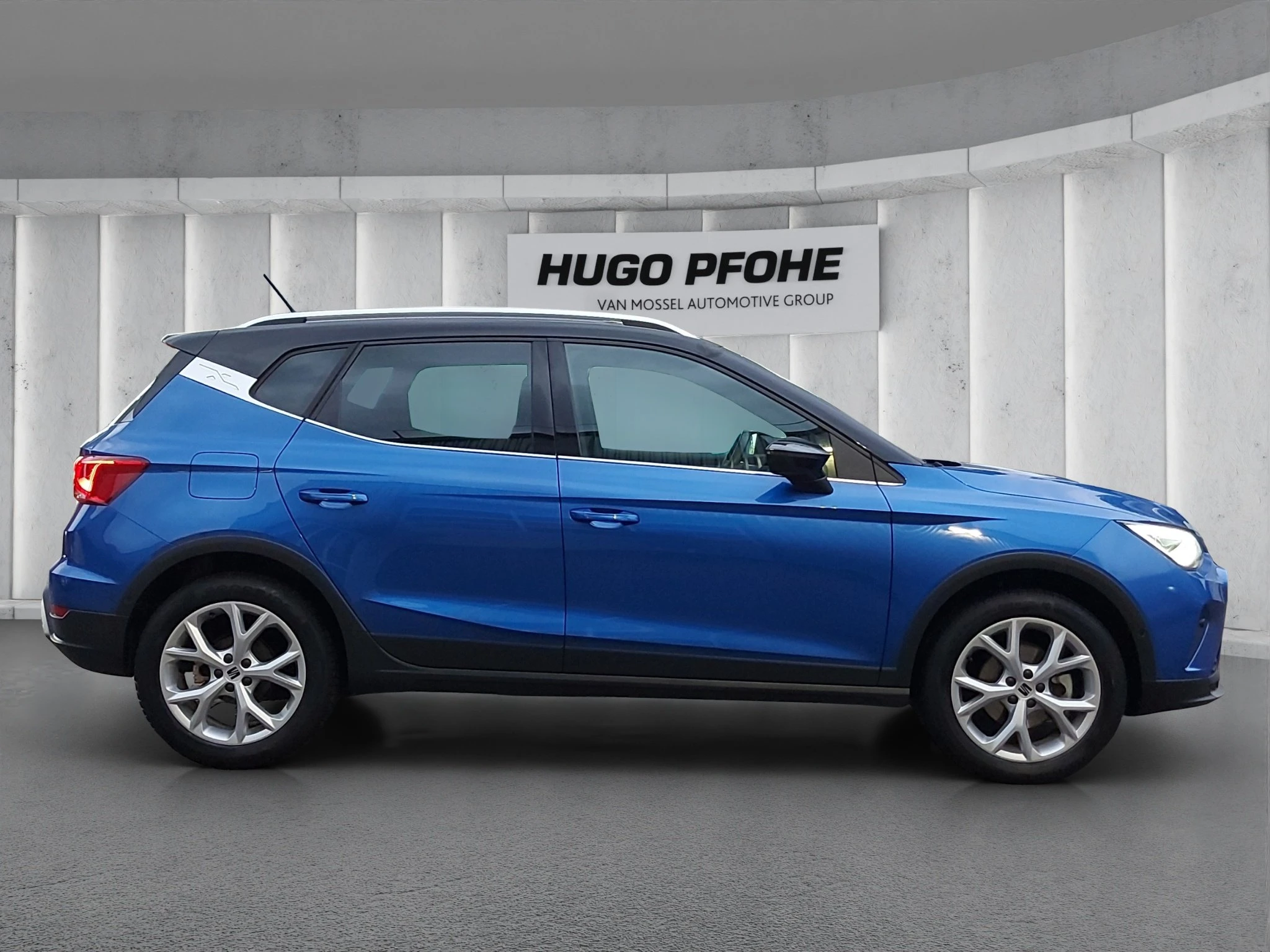 SEAT-Arona-image-5