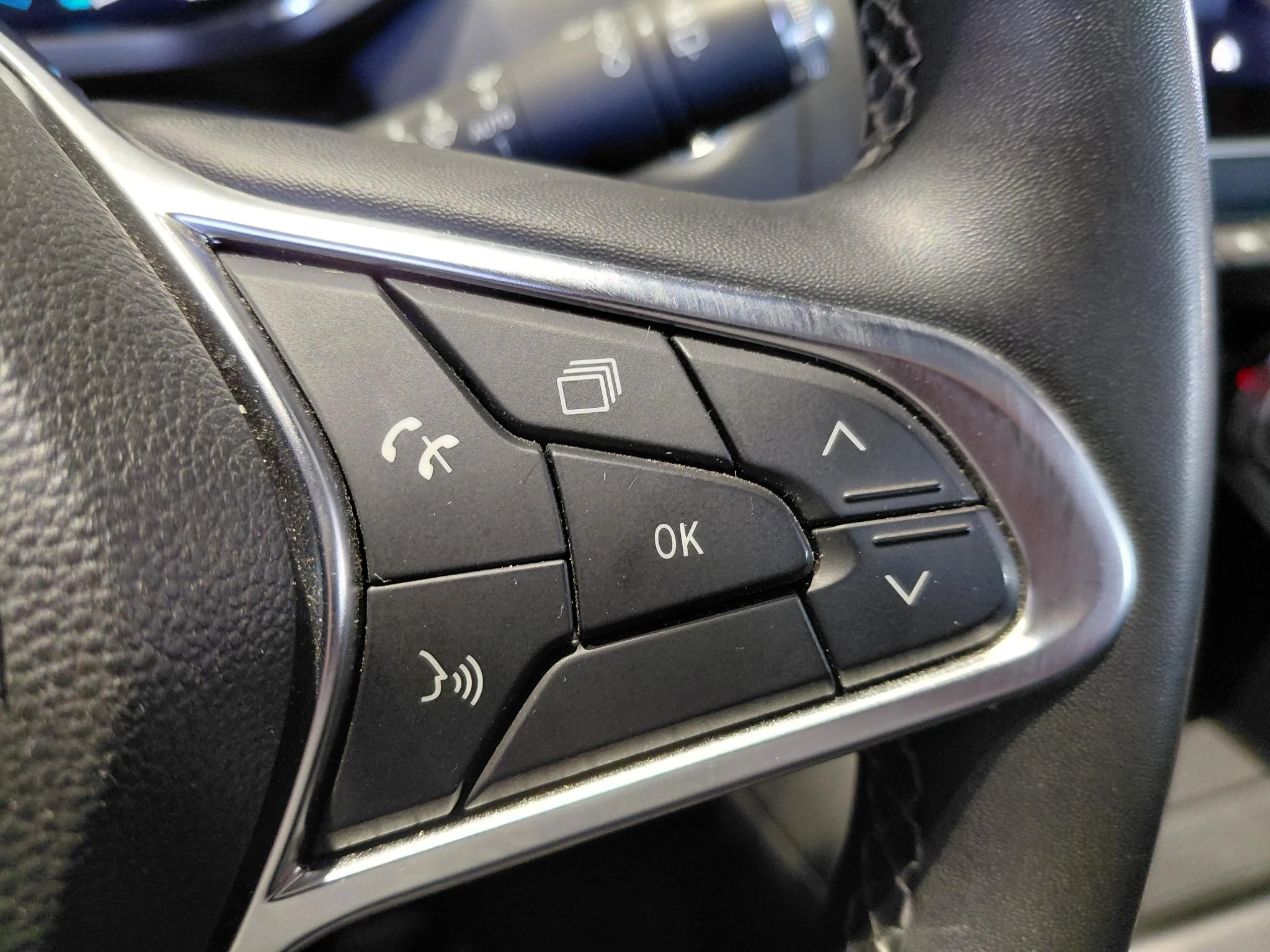 Renault-Captur-image-24